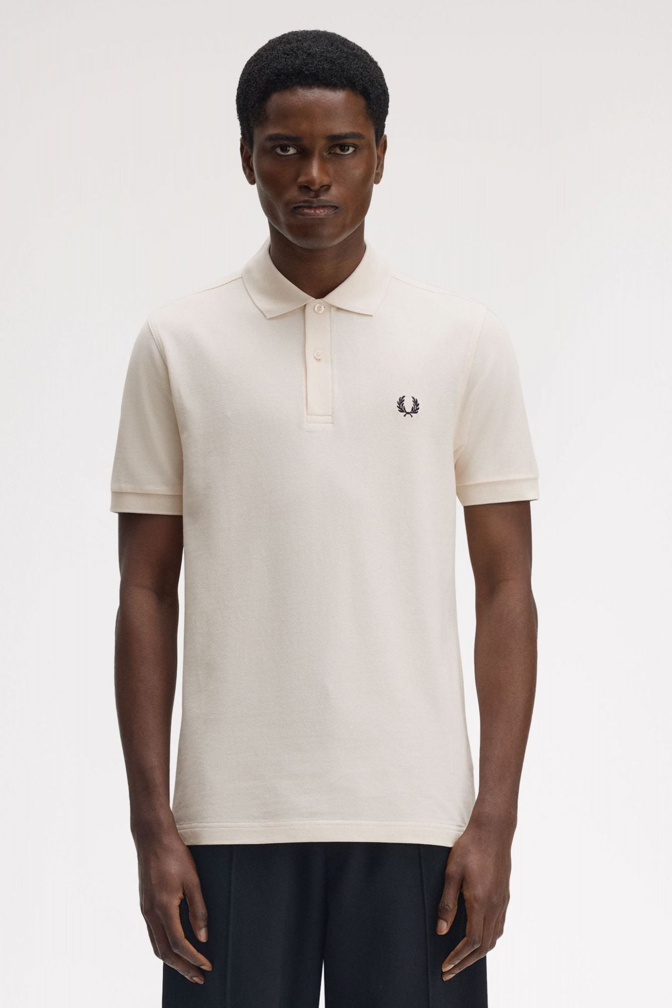 FRED PERRY PLAIN FRED PERRY SHIRT en color BEIS (1)