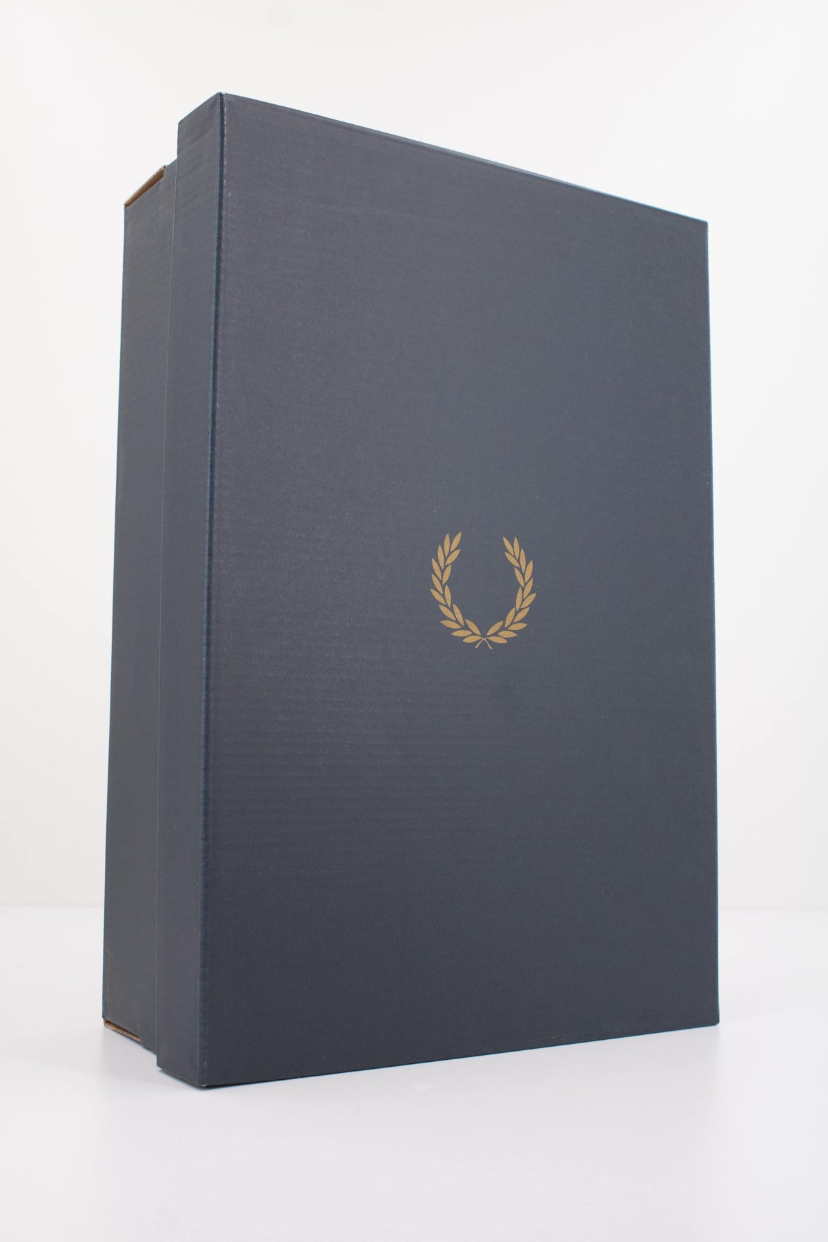 FRED PERRY B2328  en color BEIS (6)