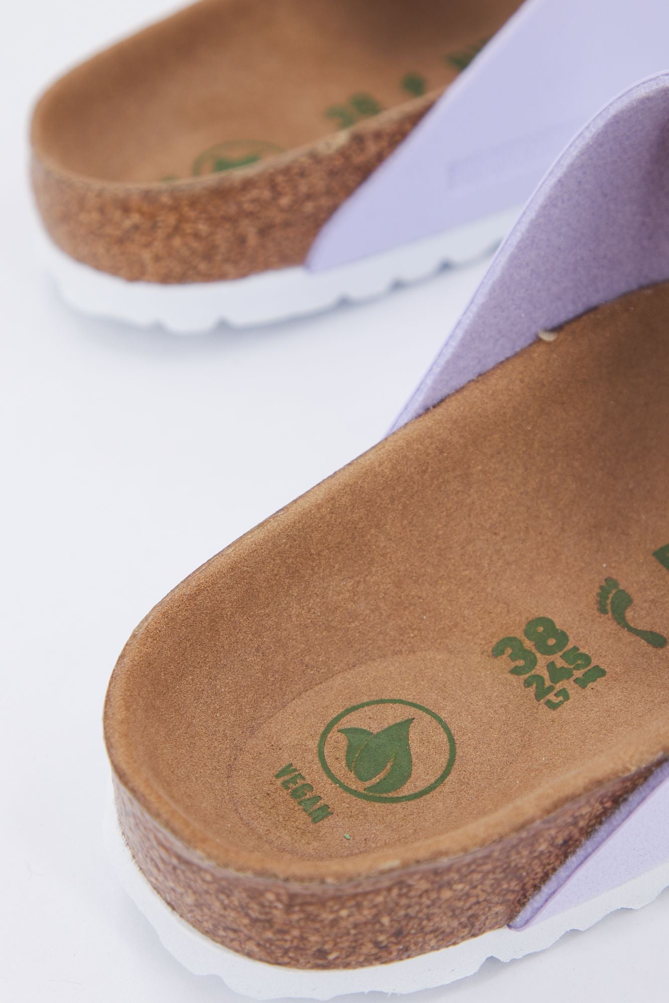 BIRKENSTOCK ARIZONA BFBC en color VIOLETA (4)