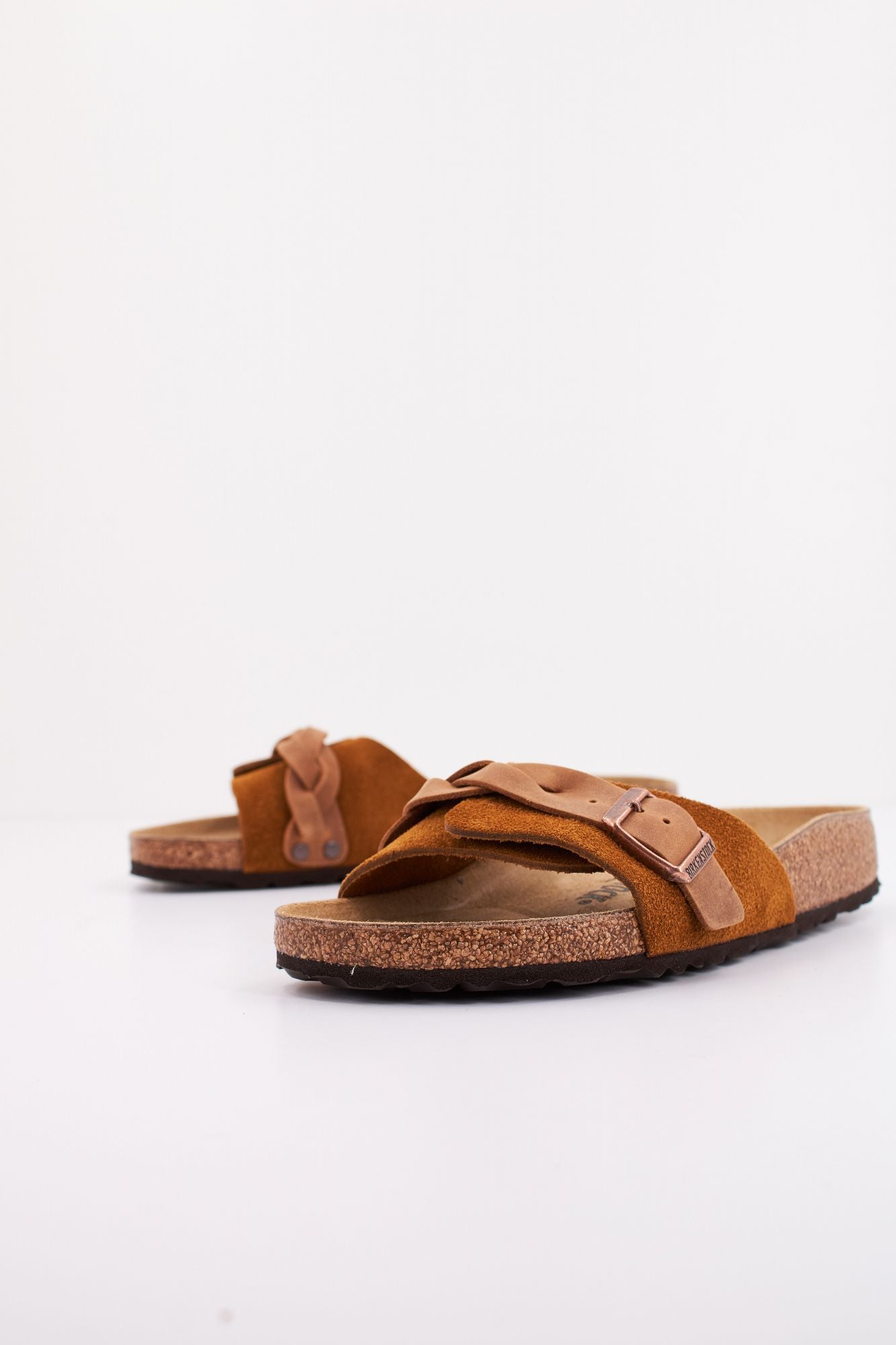 BIRKENSTOCK OITA BRAIDED en color MARRON (2)