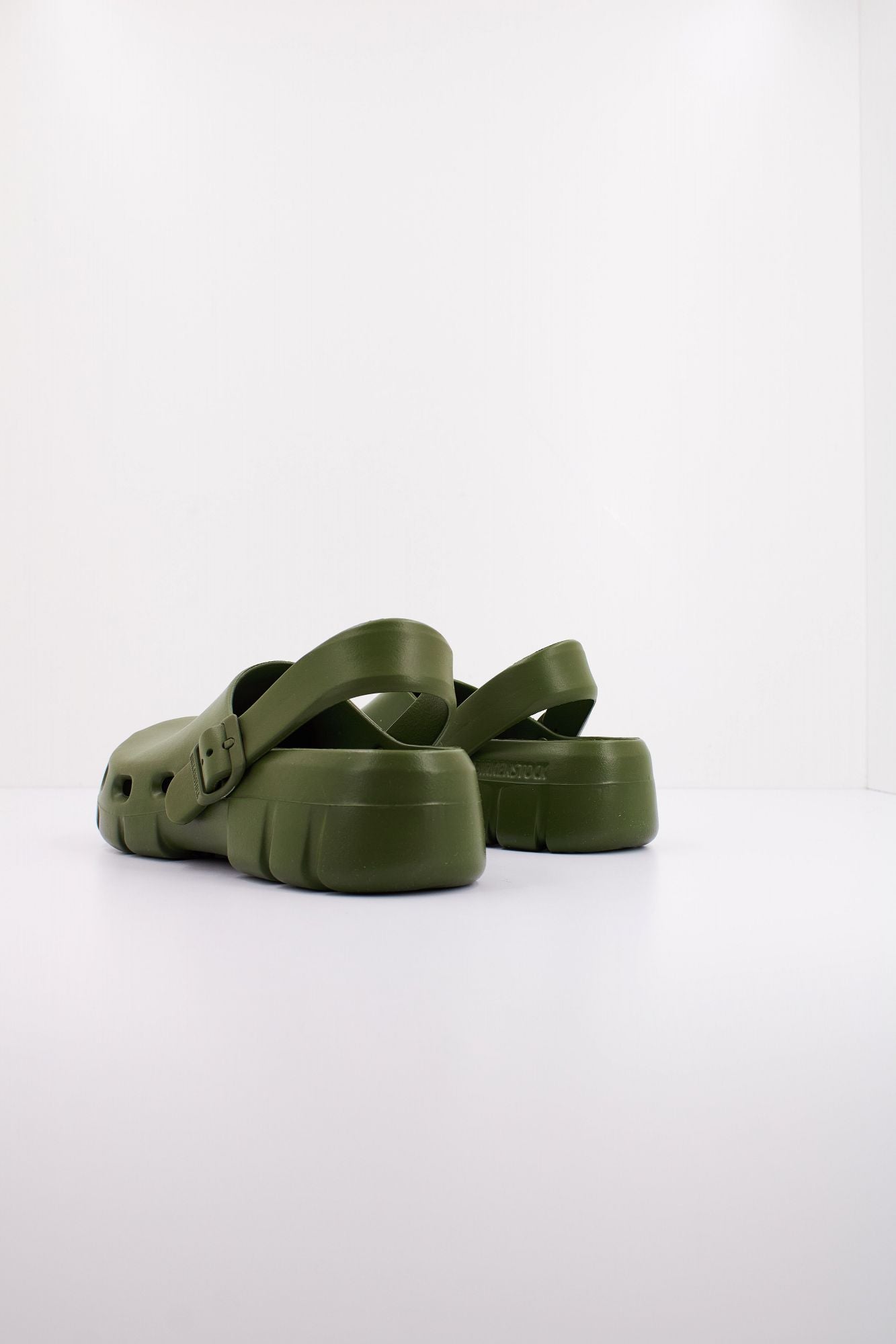 BIRKENSTOCK  BIRKI FLOW EVA en color VERDE (4)
