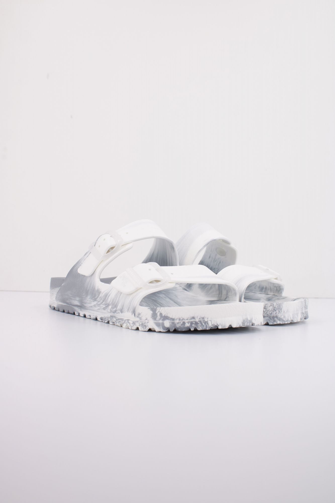 BIRKENSTOCK ARIZONA EVA en color GRIS (2)