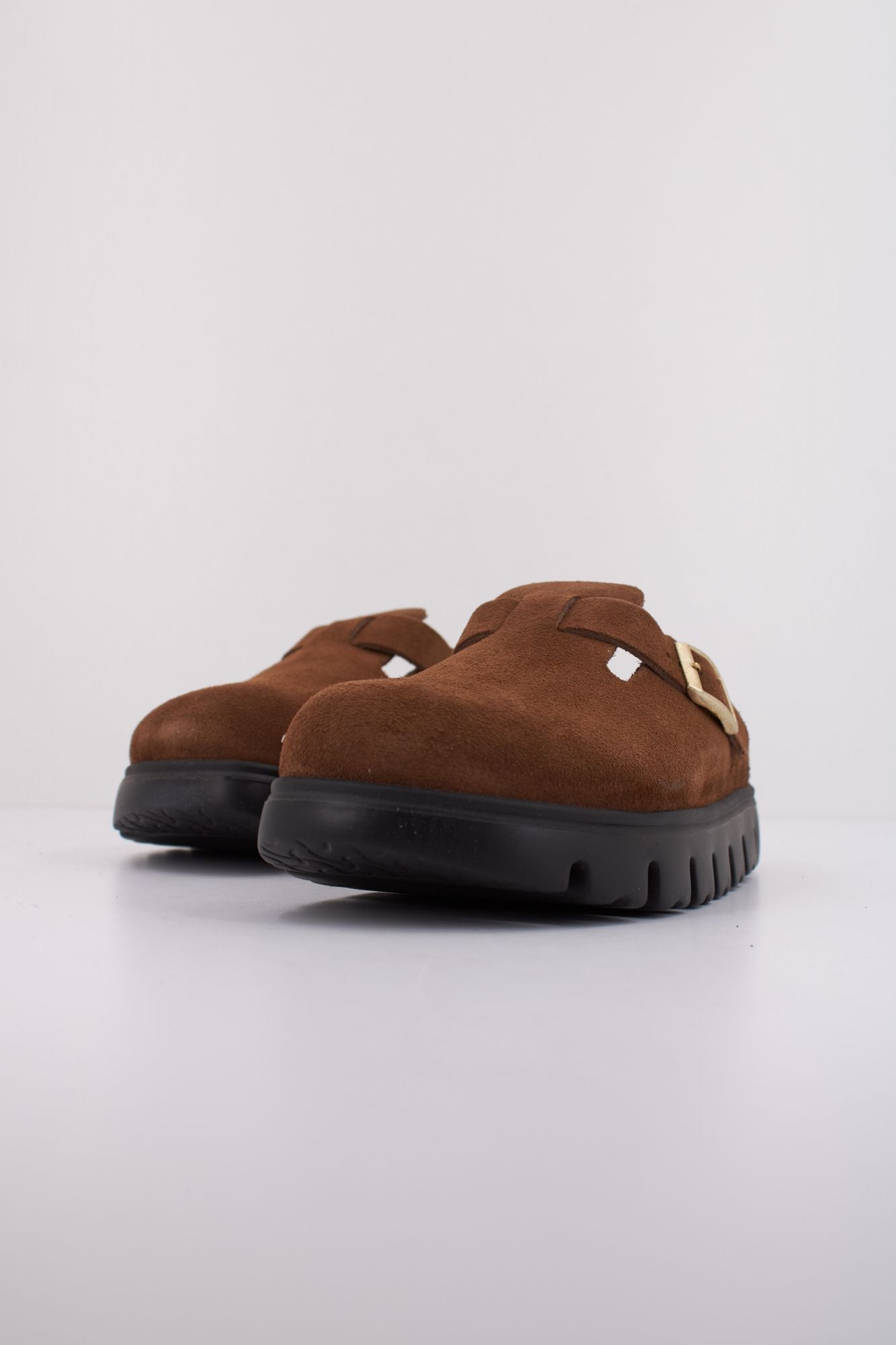 BIRKENSTOCK BOSTON CHUNKY en color MARRON (2)