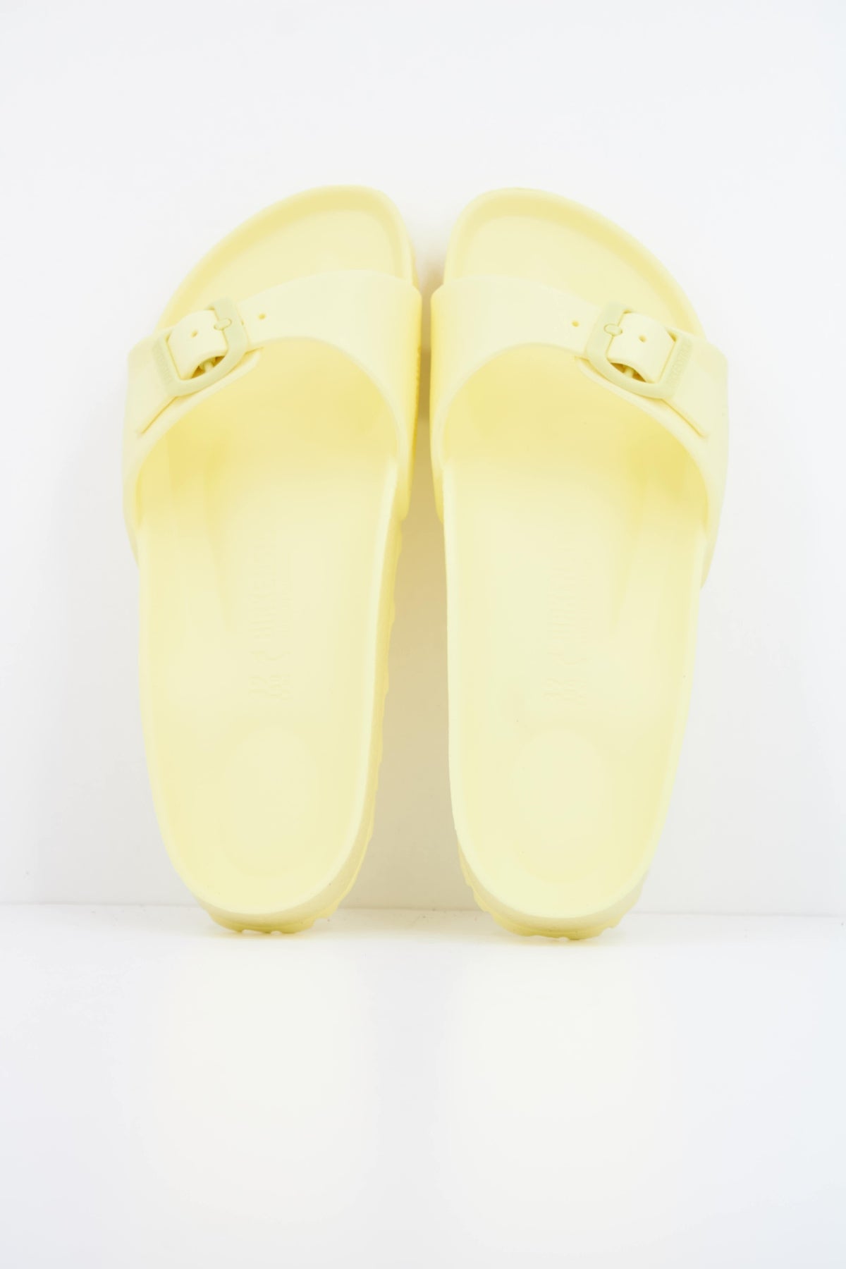 BIRKENSTOCK  MADRID EVA en color AMARILLO (3)