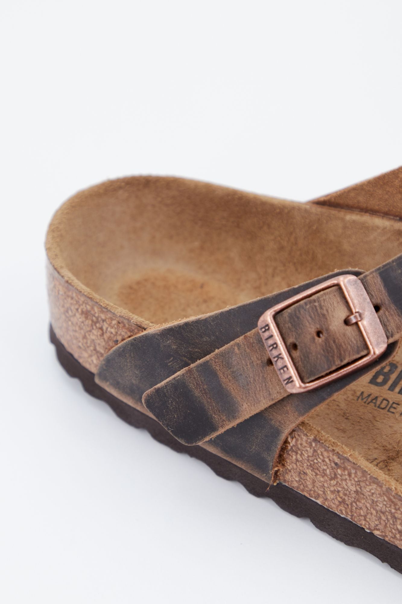 BIRKENSTOCK Gizeh NU Oiled  en color MARRON (3)
