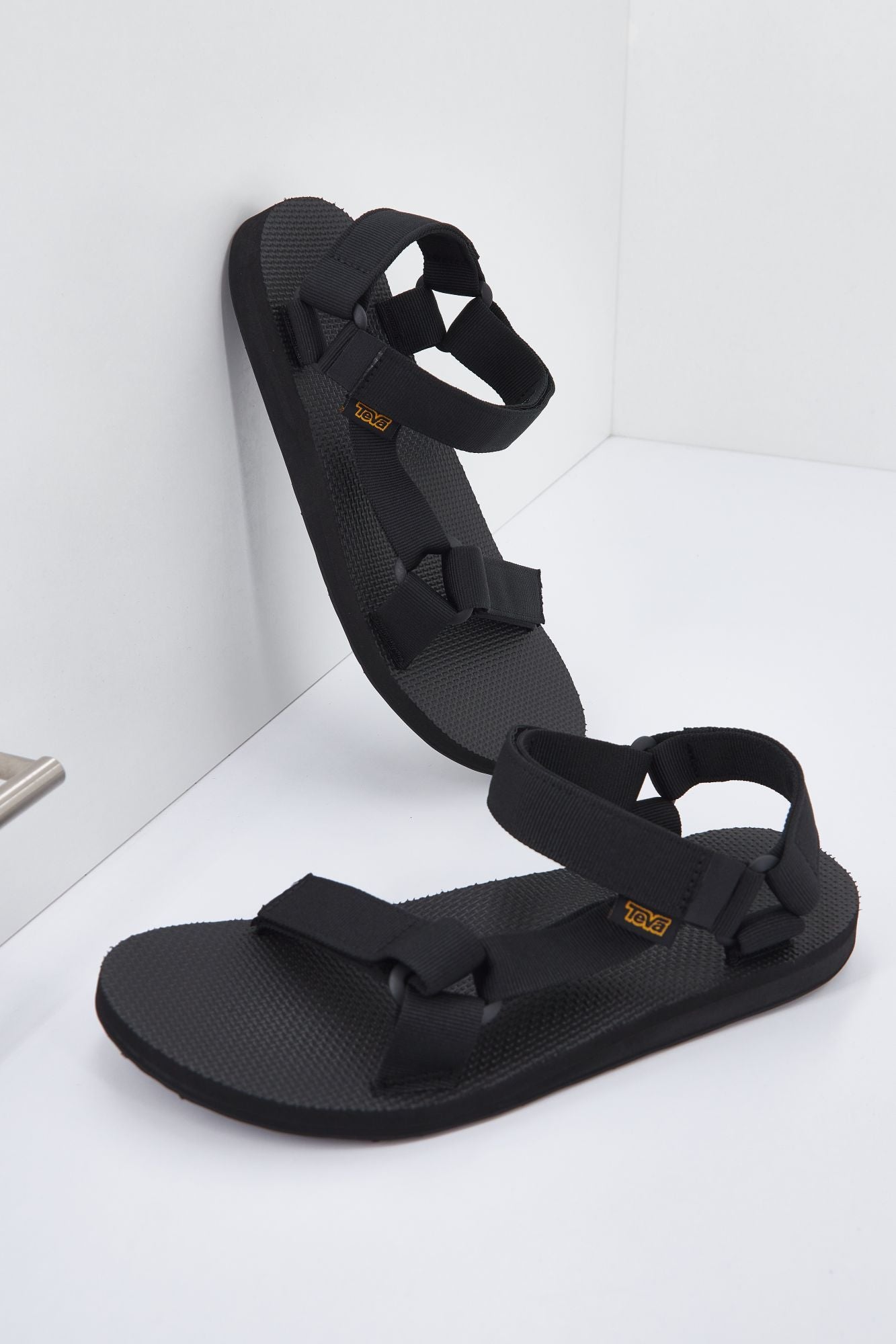 TEVA ORIGINAL UNIVERSAL en color NEGRO (4)