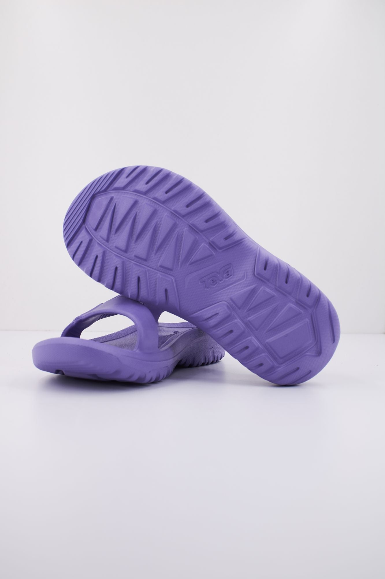 TEVA  W HURRICANE DRIFT en color VIOLETA (4)