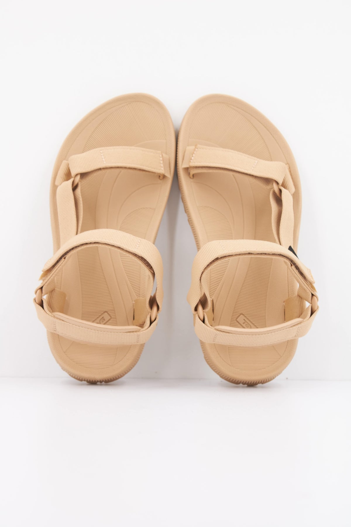 TEVA W WINSTED en color BEIS (3)