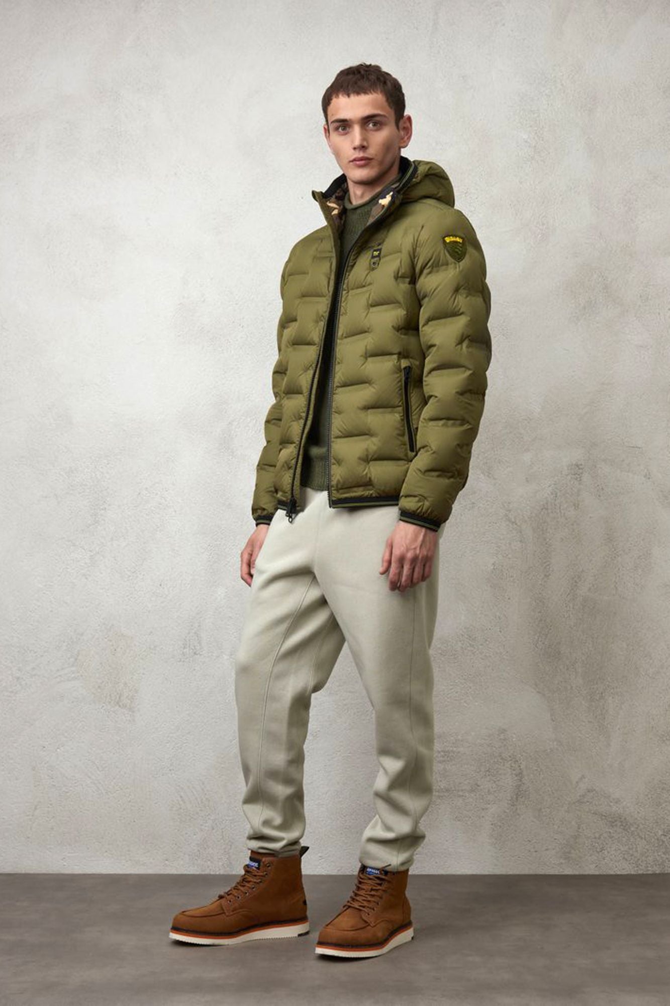 BLAUER  GIUBBINI CORTI IMBOTTITO en color VERDE (3)