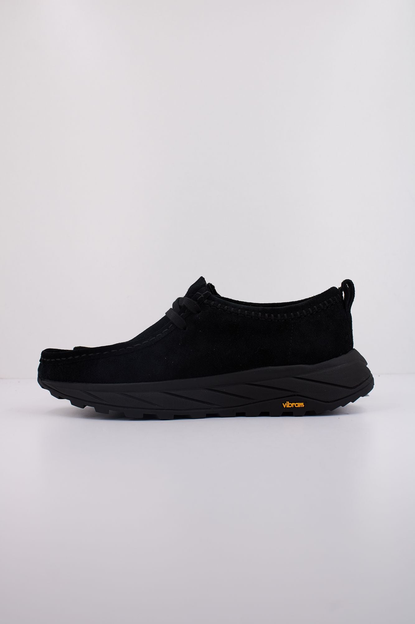 CLARKS WALLA EDEN LO en color NEGRO (1)