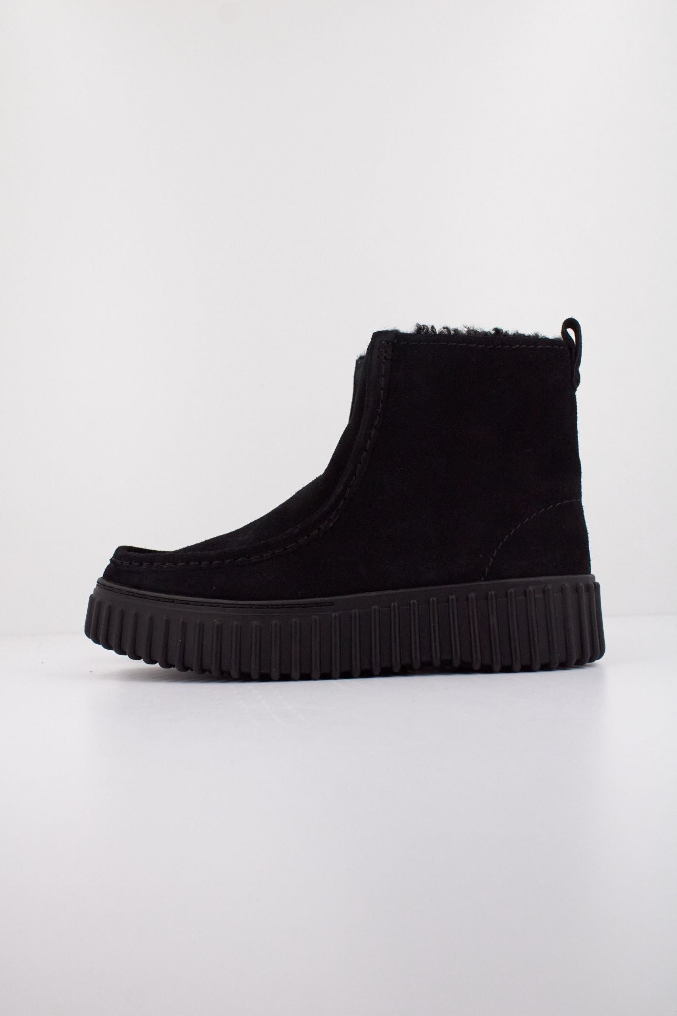 CLARKS TORHILL COZY en color NEGRO (1)