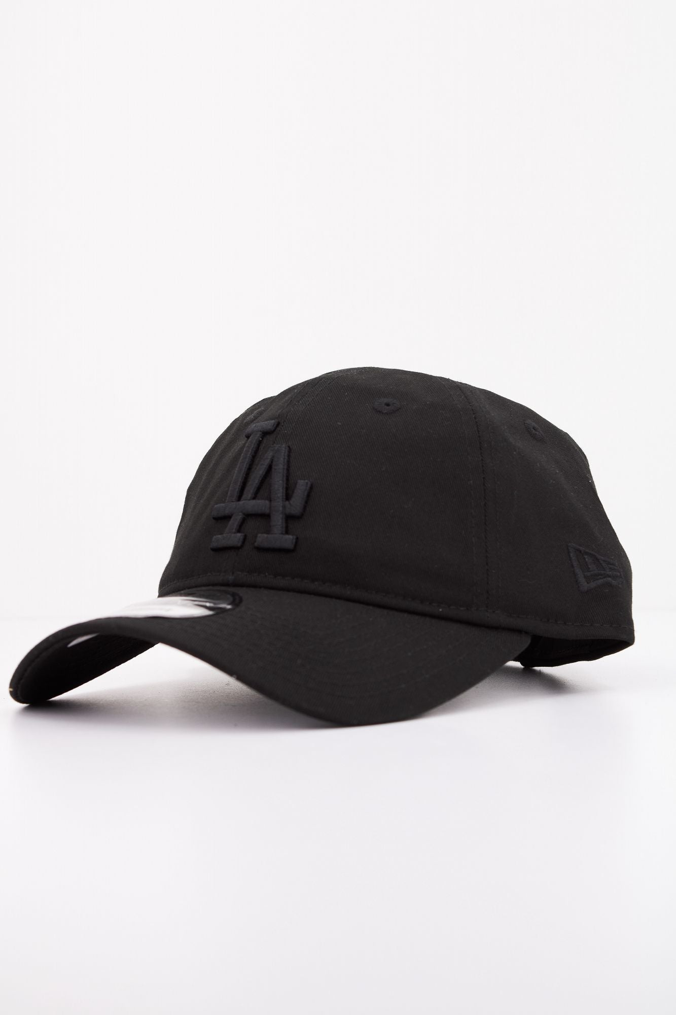 NEW ERA  NOS LEAGUE ESS en color NEGRO (2)
