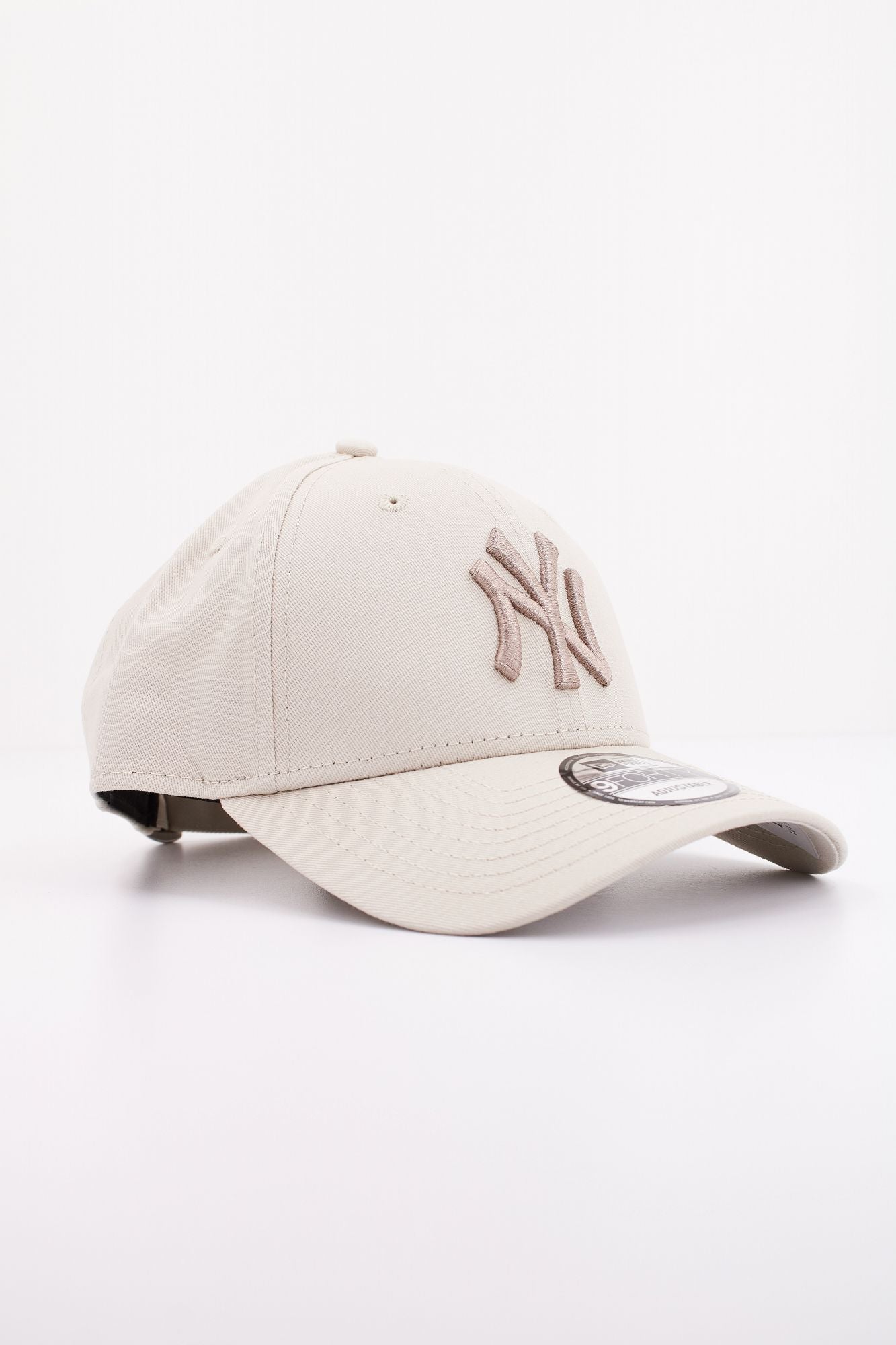 NEW ERA NEW YORK YANKEES en color BEIS (2)