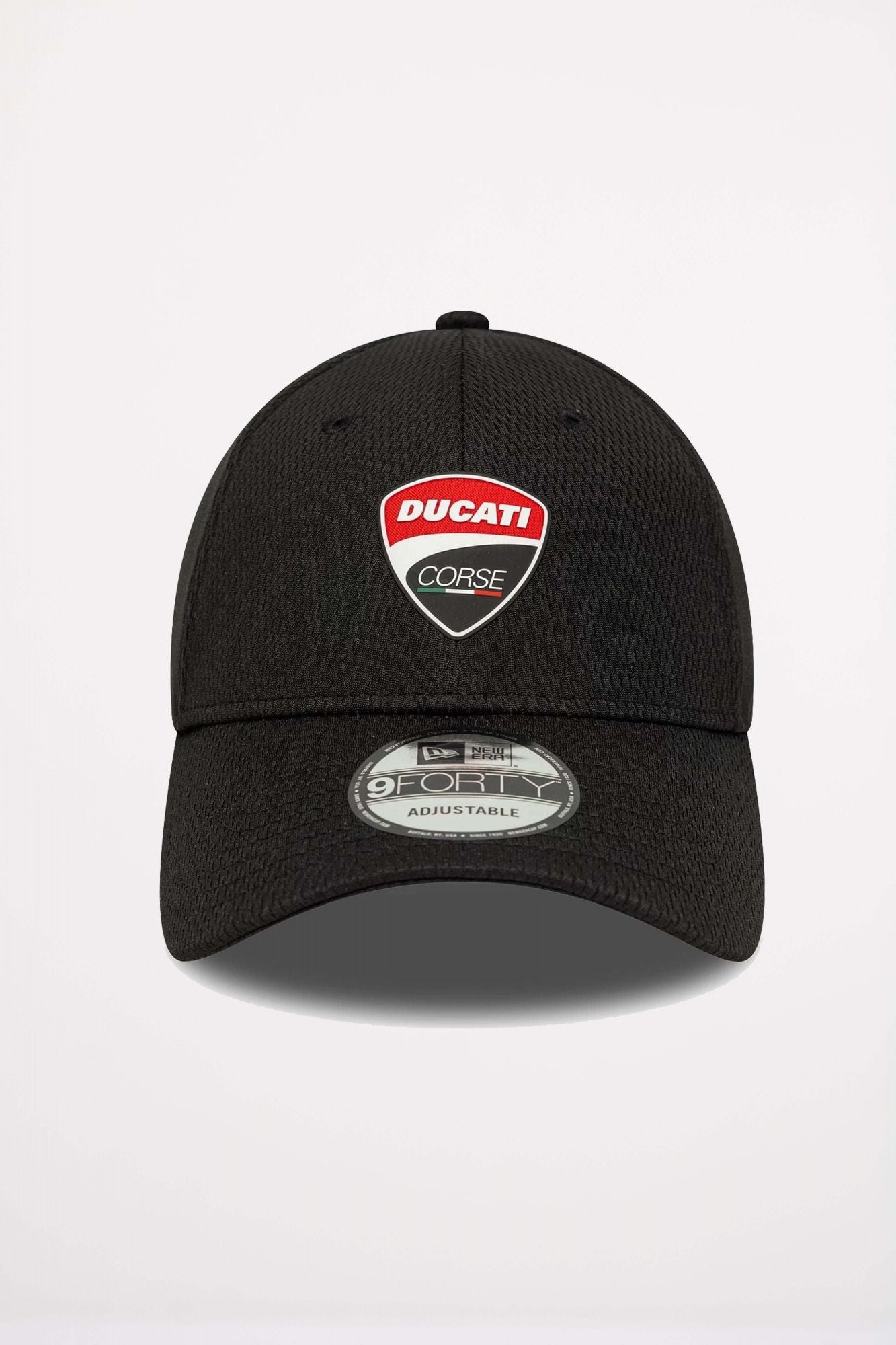 NEW ERA DASHMARK MESH 9FORTY DUC en color NEGRO (2)