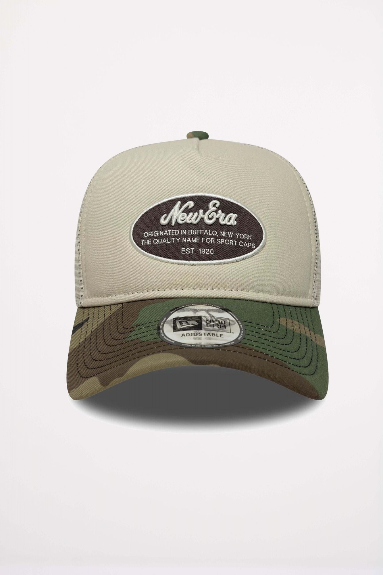 NEW ERA NEW ERA OVAL PATCH CREAM 9FORTY E-FRAME TRUCKER  en color BEIS (2)