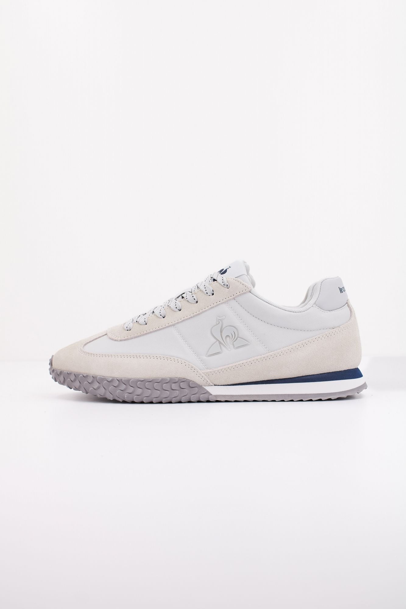 LE COQ SPORTIF VELOCE I en color GRIS (1)