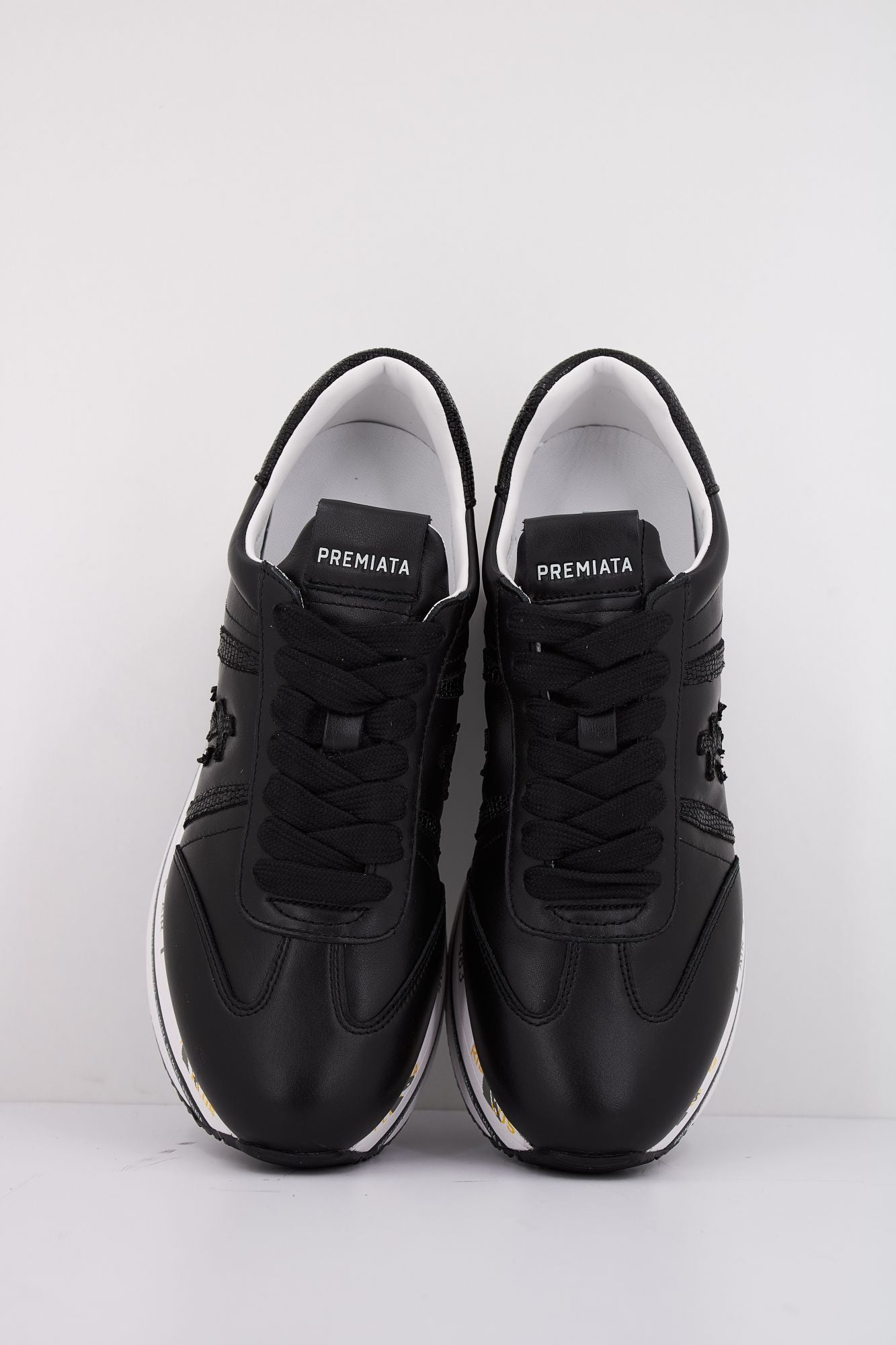 PREMIATA BETH 7107 en color NEGRO (3)