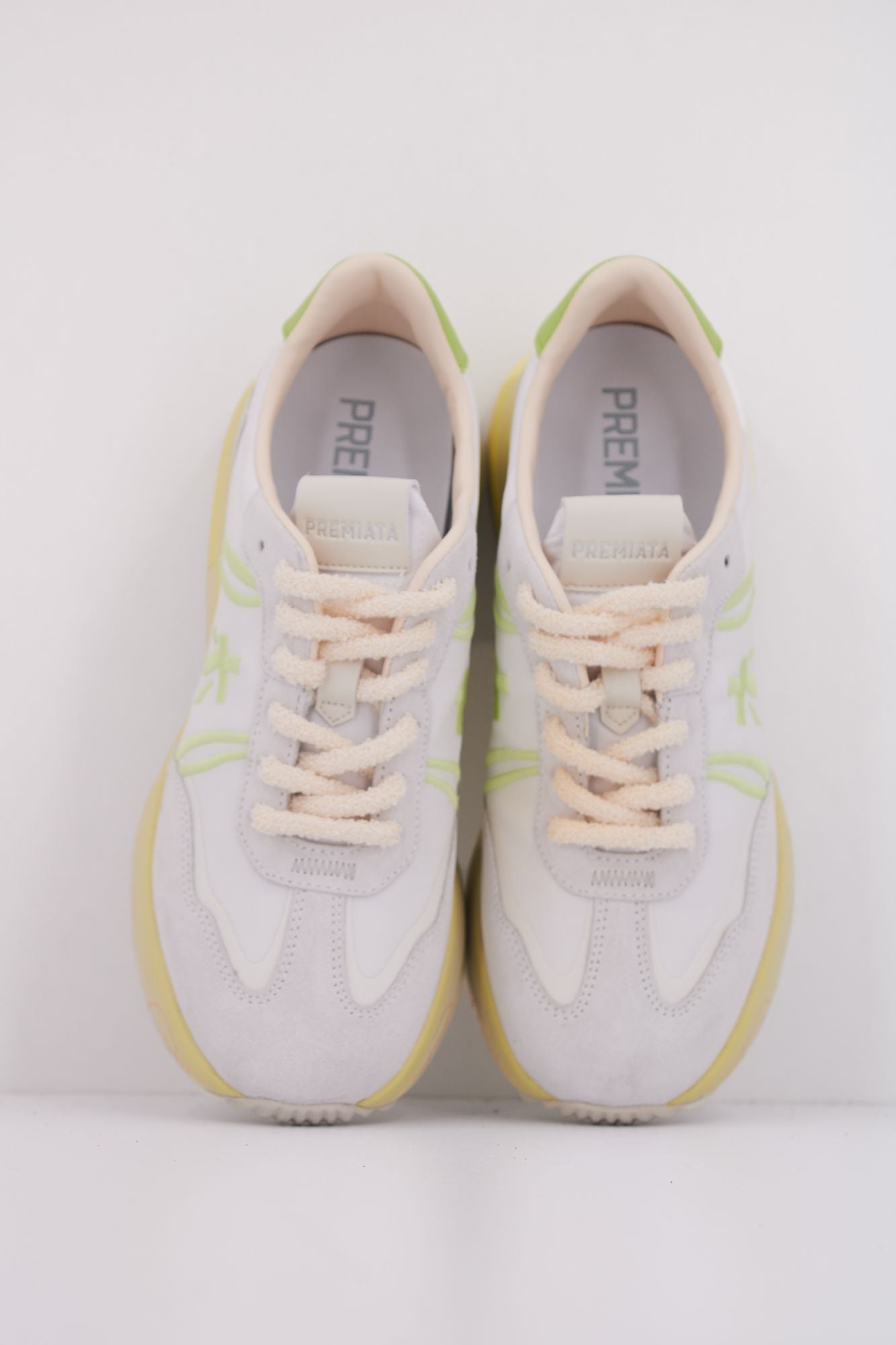 PREMIATA CASSIE 7384 en color BLANCO (3)