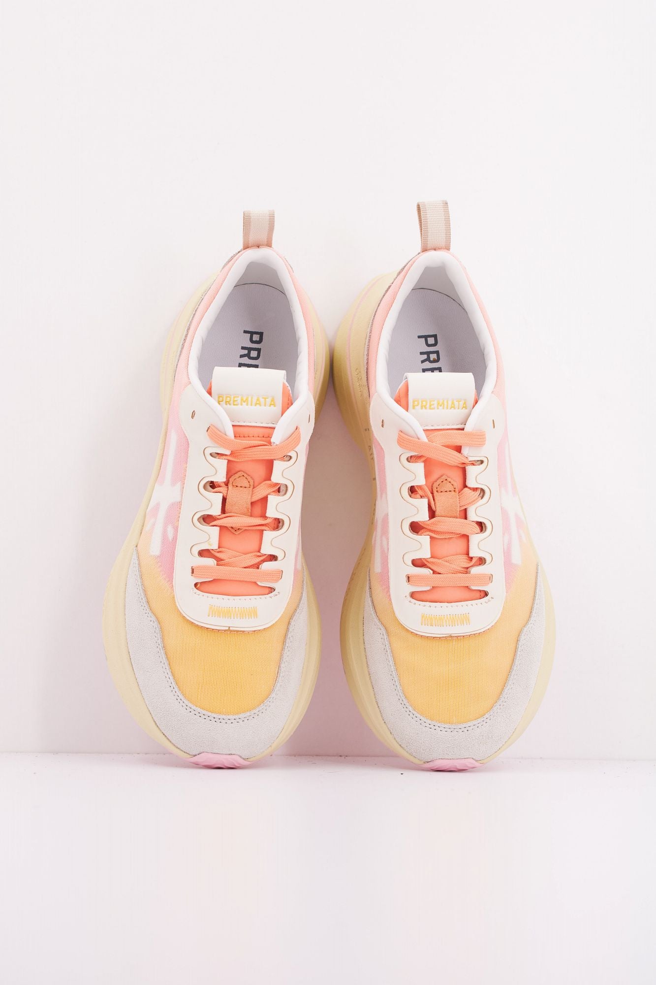 PREMIATA HILL 7508  en color ROSA (3)