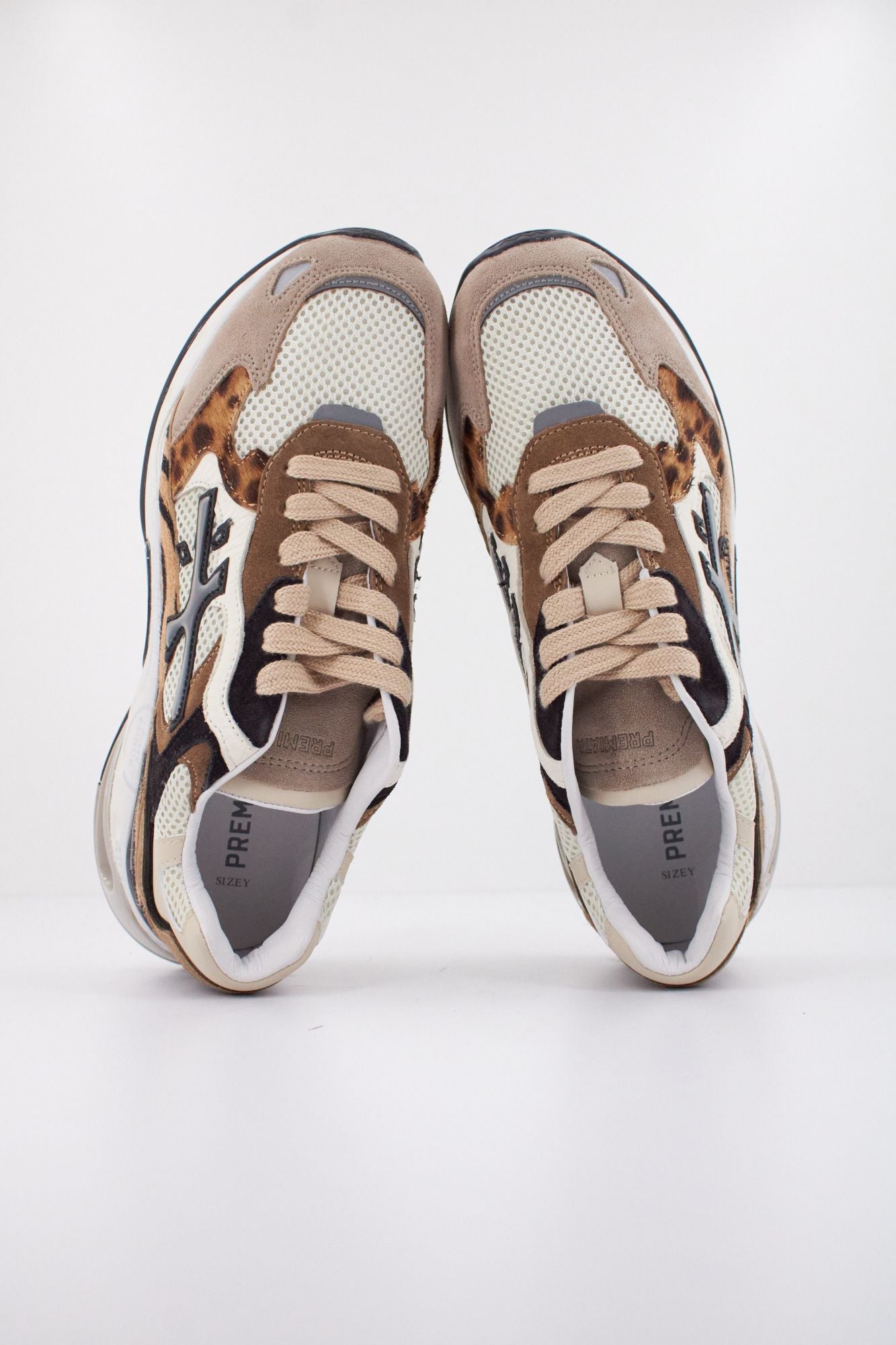PREMIATA SHARKYD 425 en color BEIS (3)