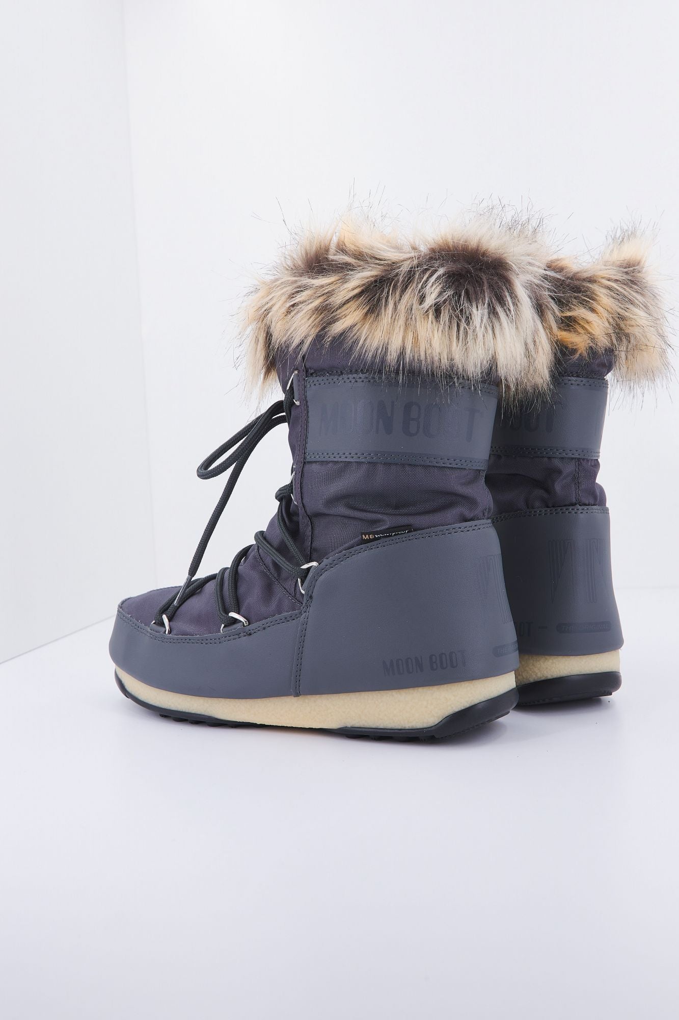 MOON BOOT 24008800 006  en color GRIS (3)