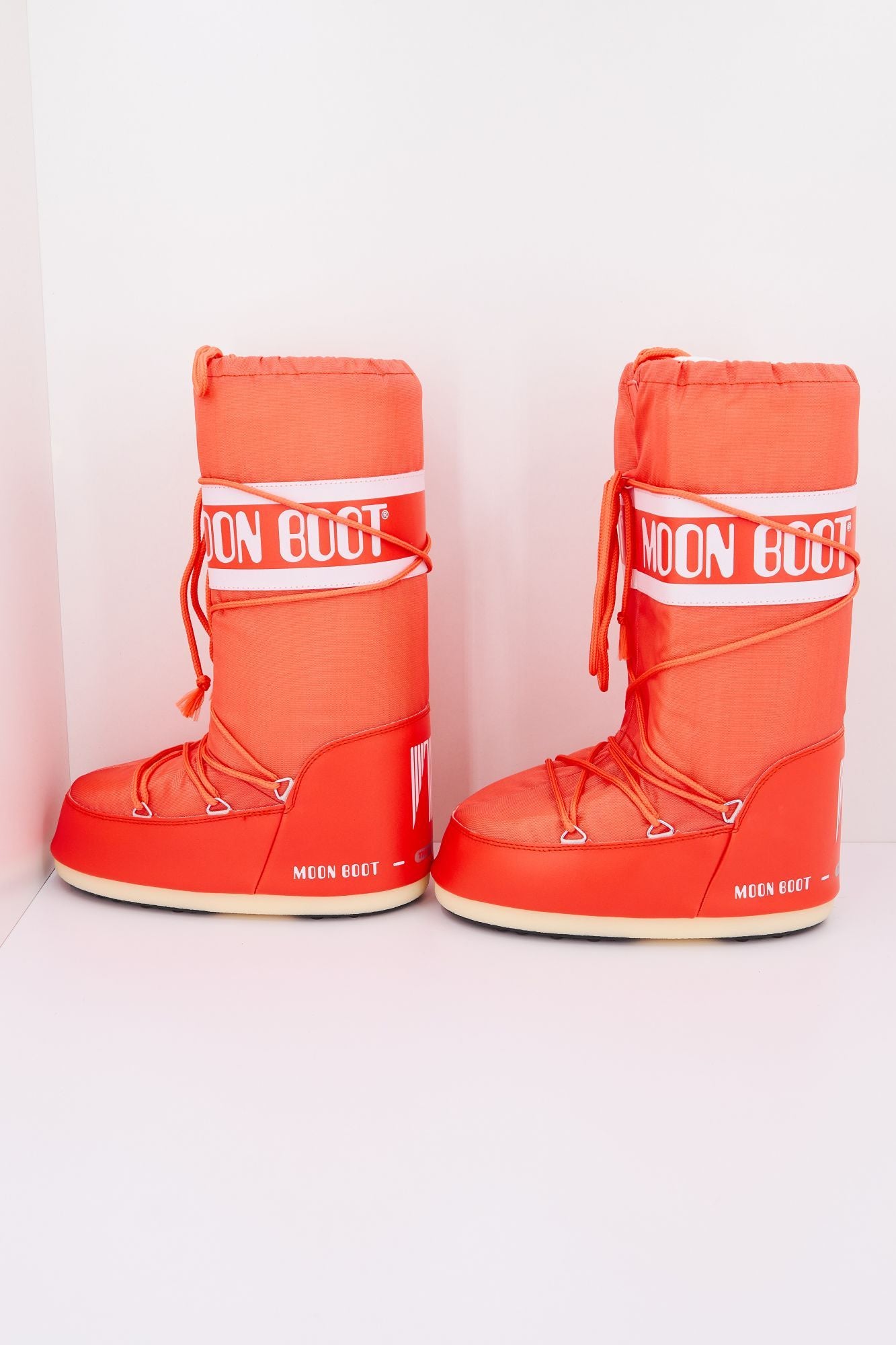 MOON BOOT  ICON NYLON en color ROJO (2)
