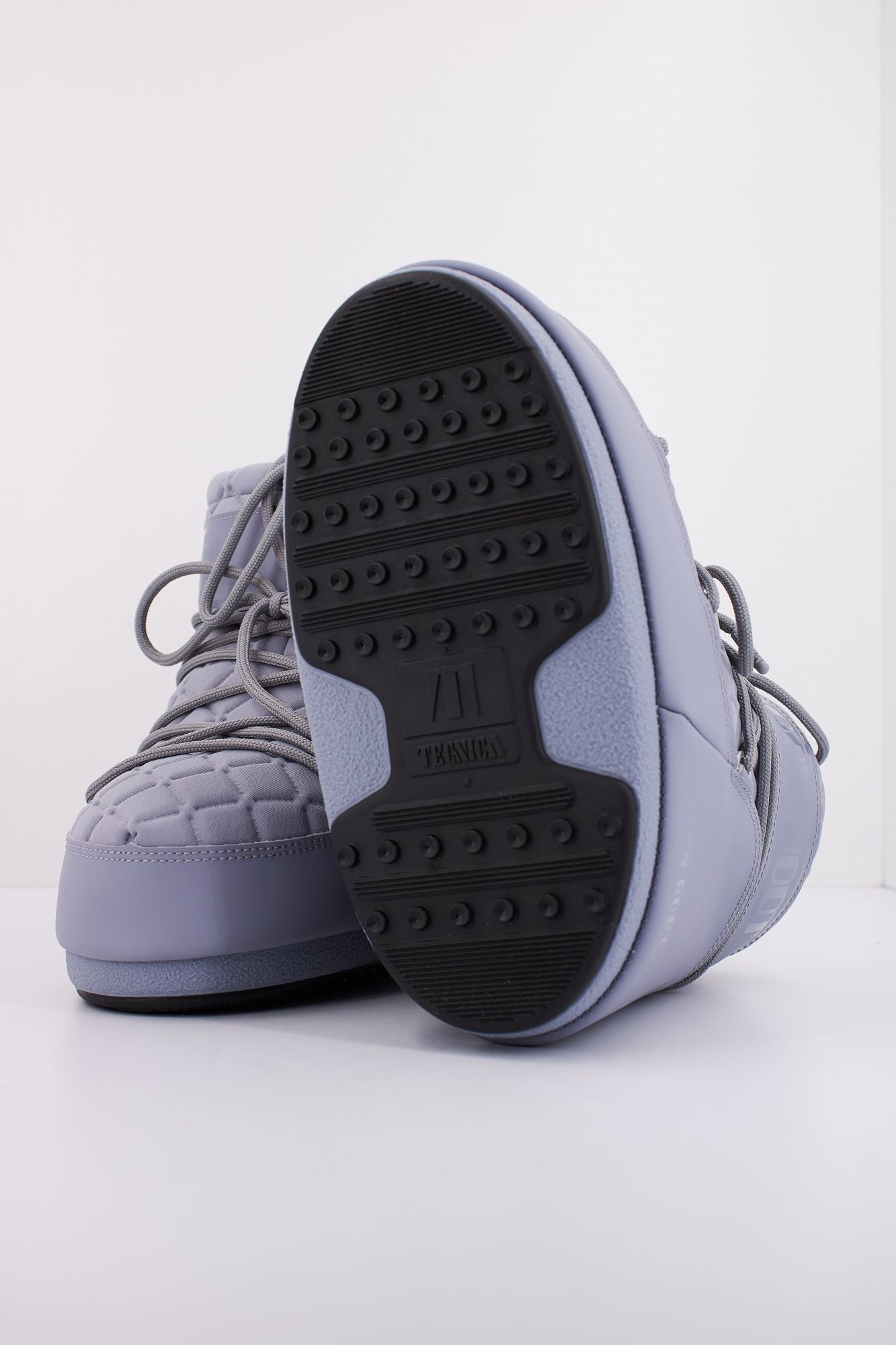 MOON BOOT MB ICON LOW QUILT en color GRIS (5)