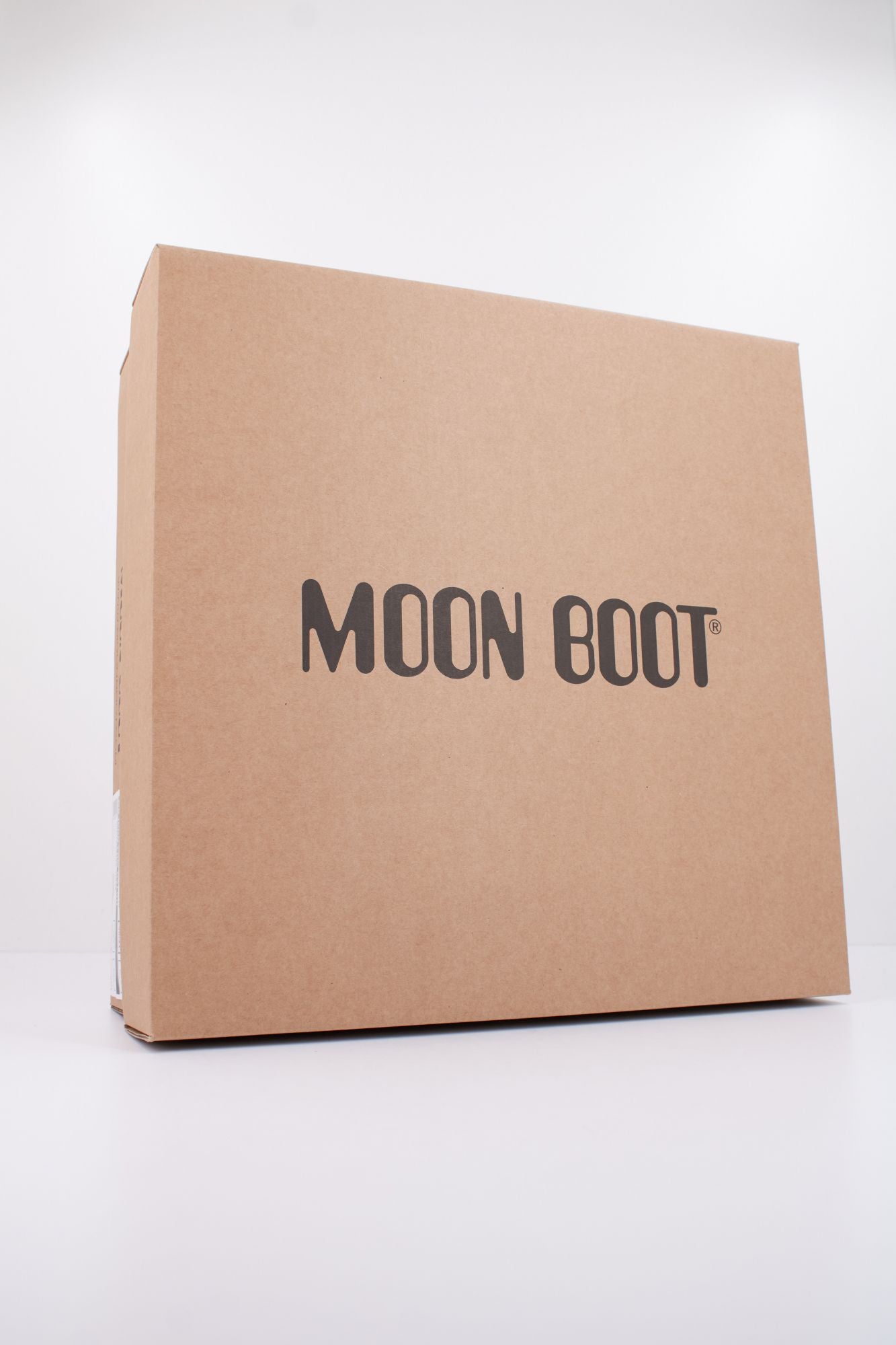 MOON BOOT MB ICON LOW SUEDE LACE en color VERDE (6)