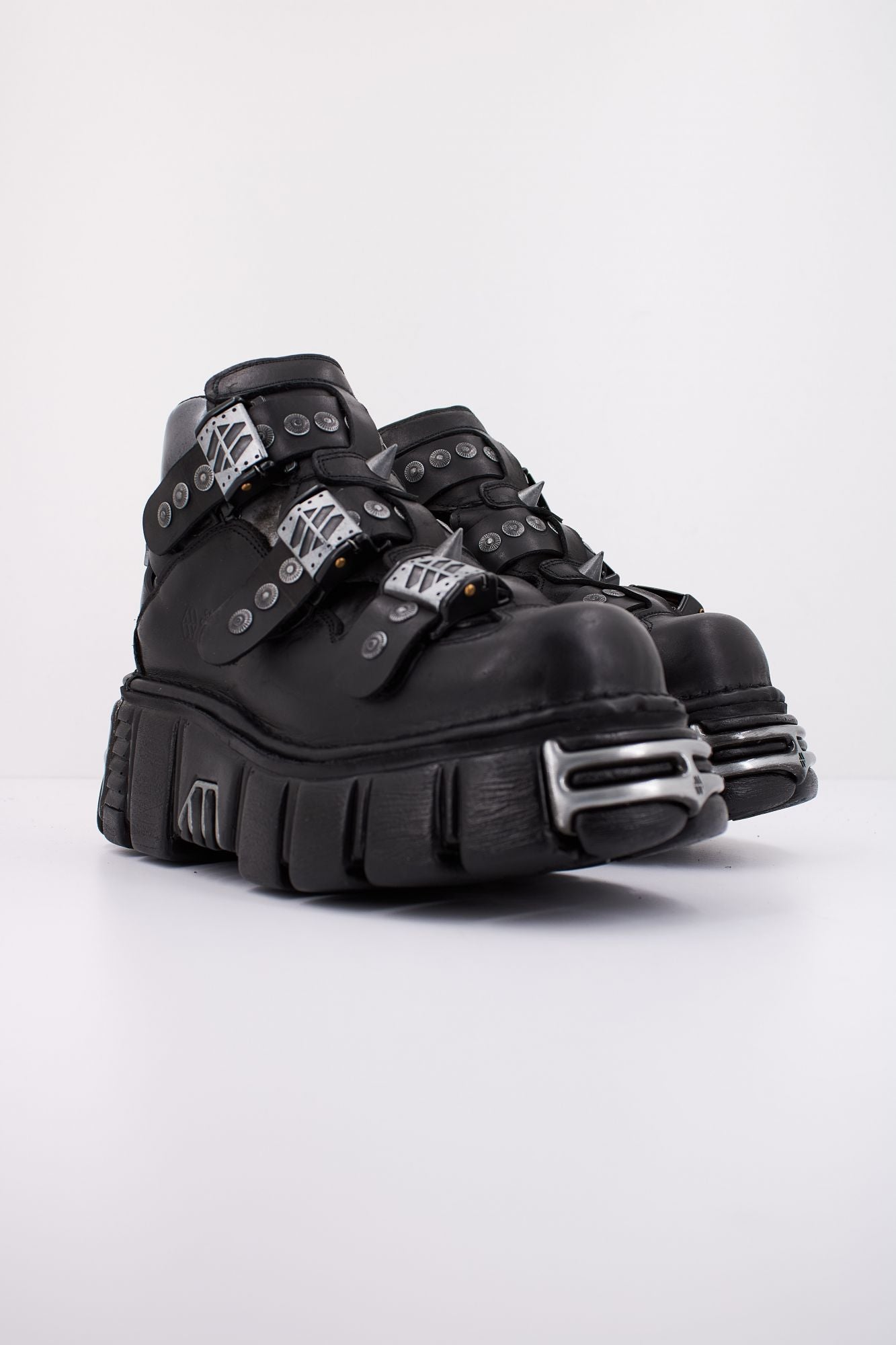 NEW ROCK M135 C1 en color NEGRO (2)