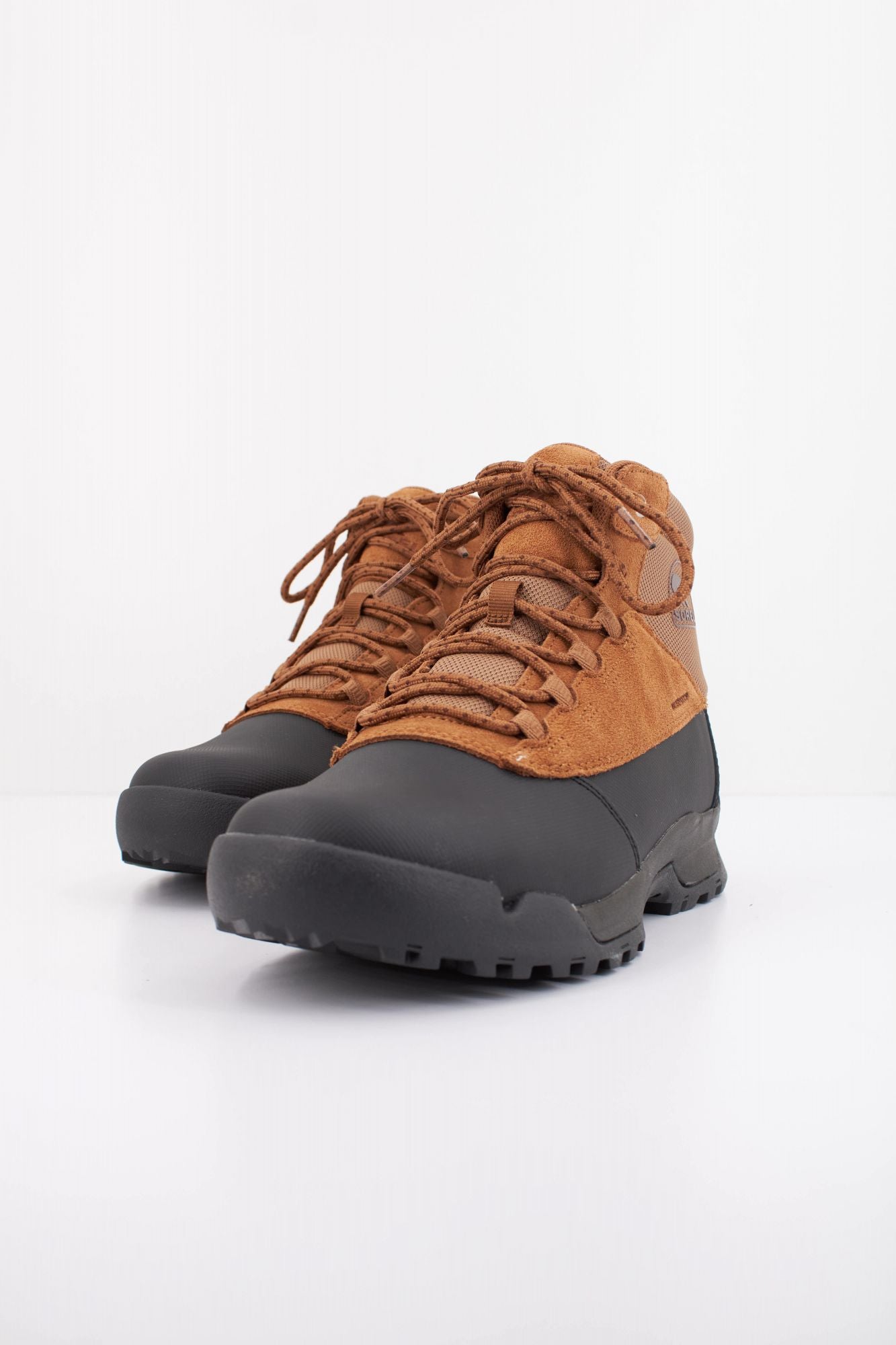 SOREL BUXTON LITE LACE PLUS en color MARRON (2)
