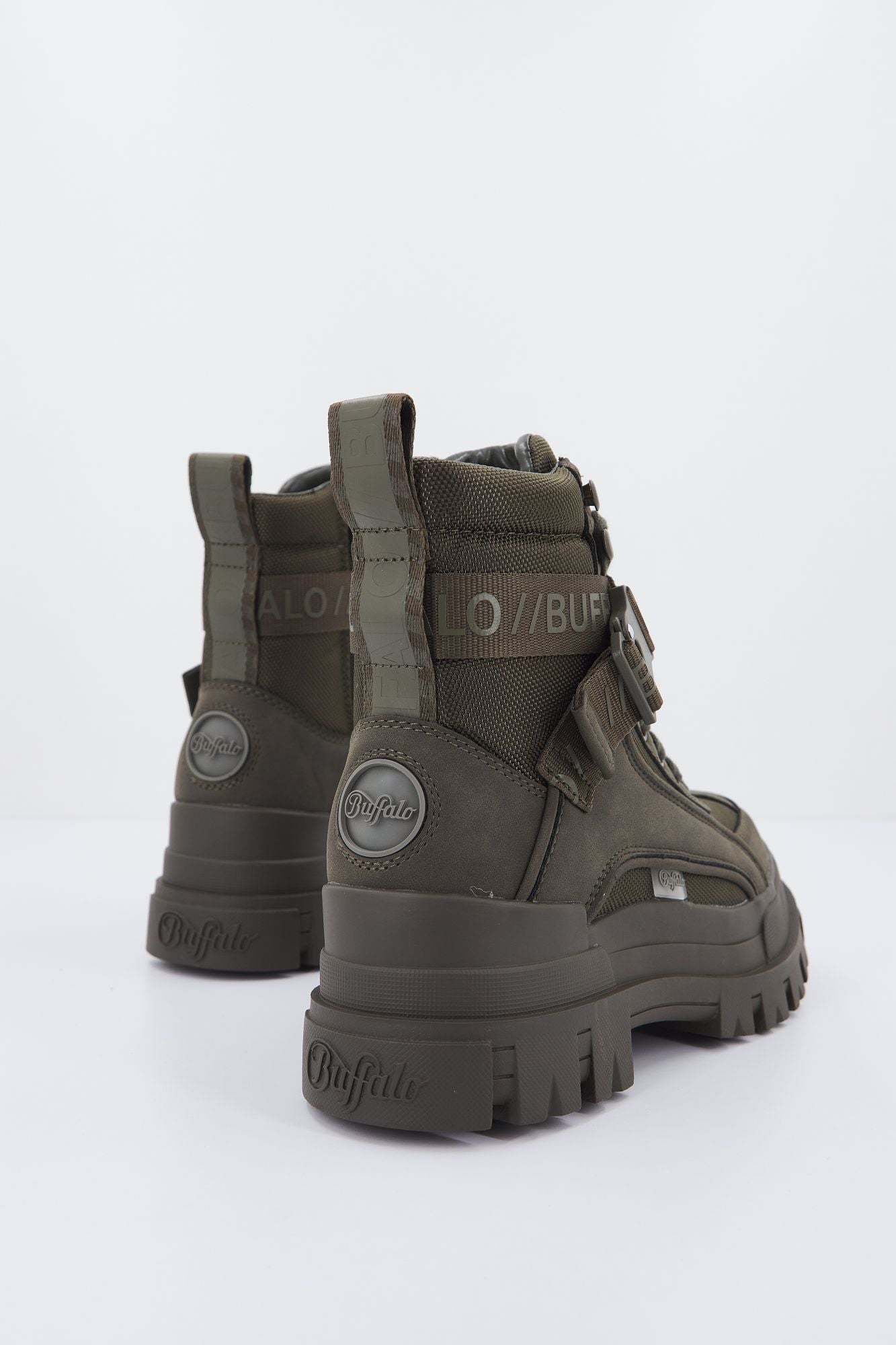 BUFFALO  ASPHA COM1 LACEUP MID en color VERDE (3)