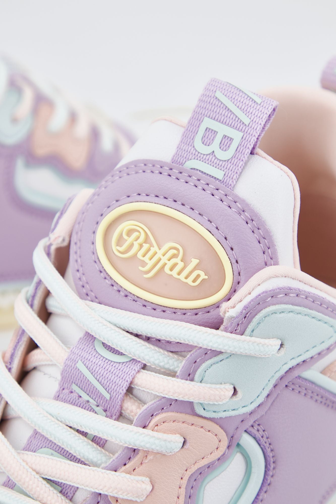 BUFFALO  CLD CHAI en color VIOLETA (4)
