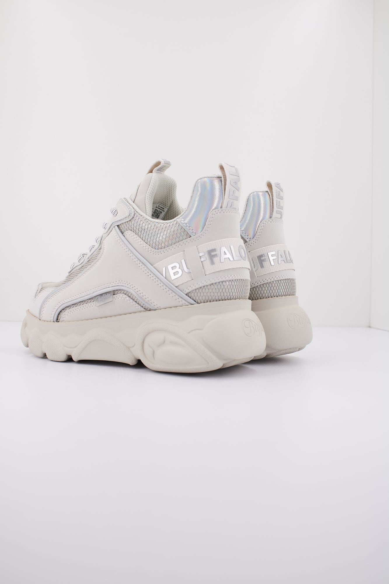 BUFFALO CLD CHAI en color GRIS (3)