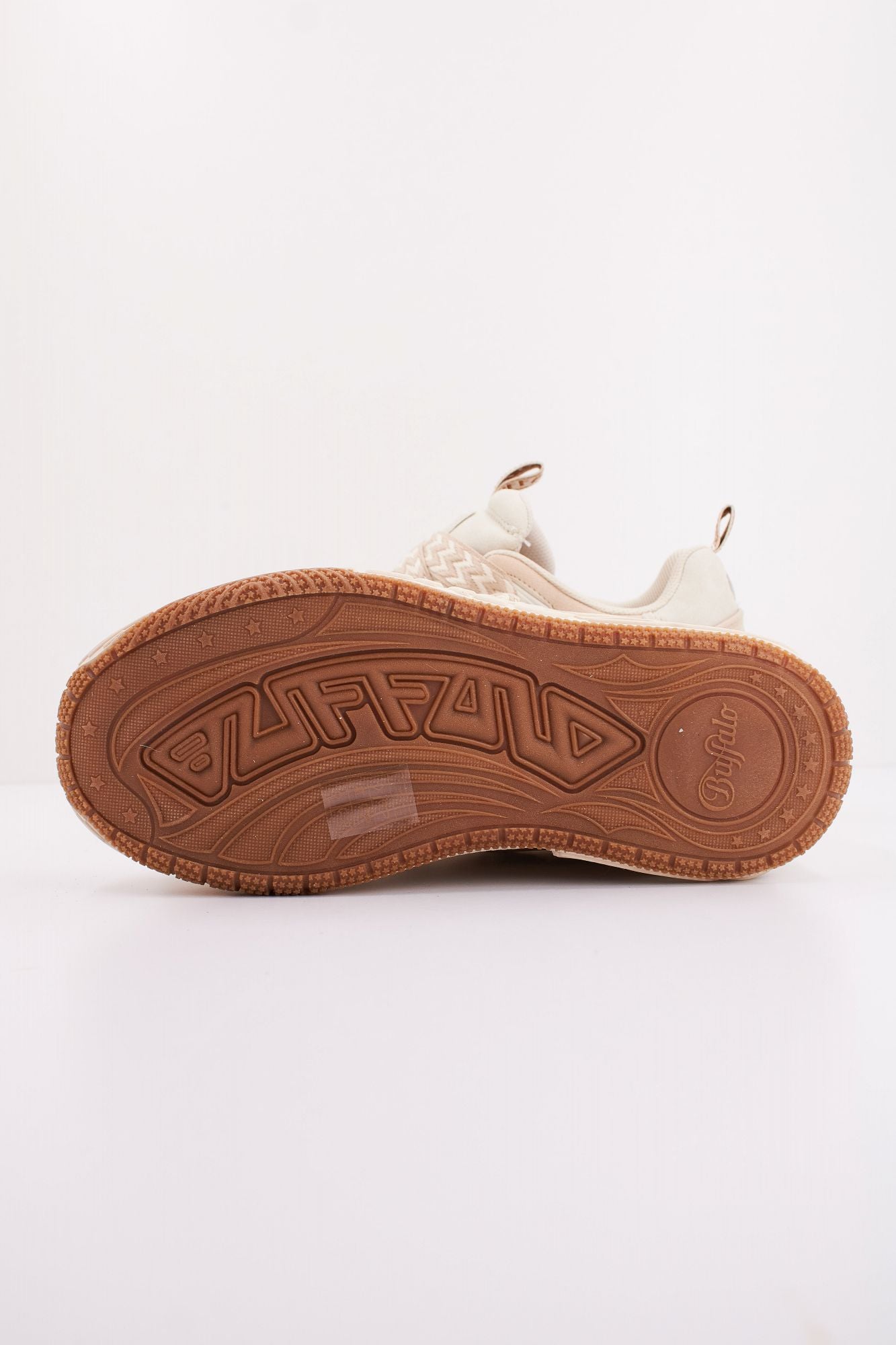 BUFFALO HERO SKATE en color MARRON CLARO (5)