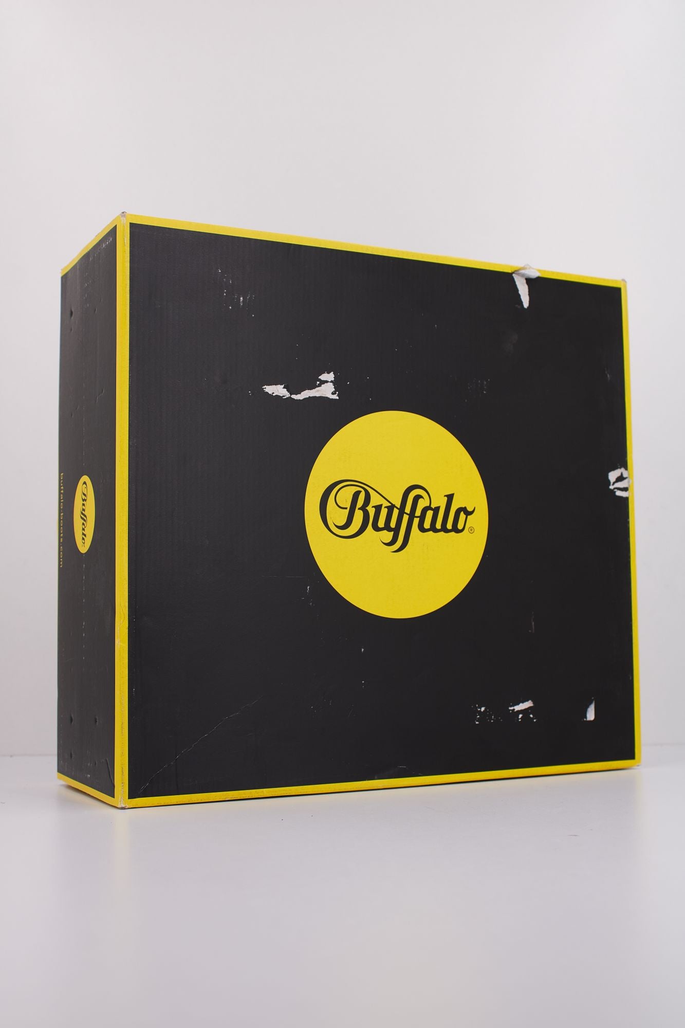 BUFFALO  CALF LTP en color BLANCO (6)