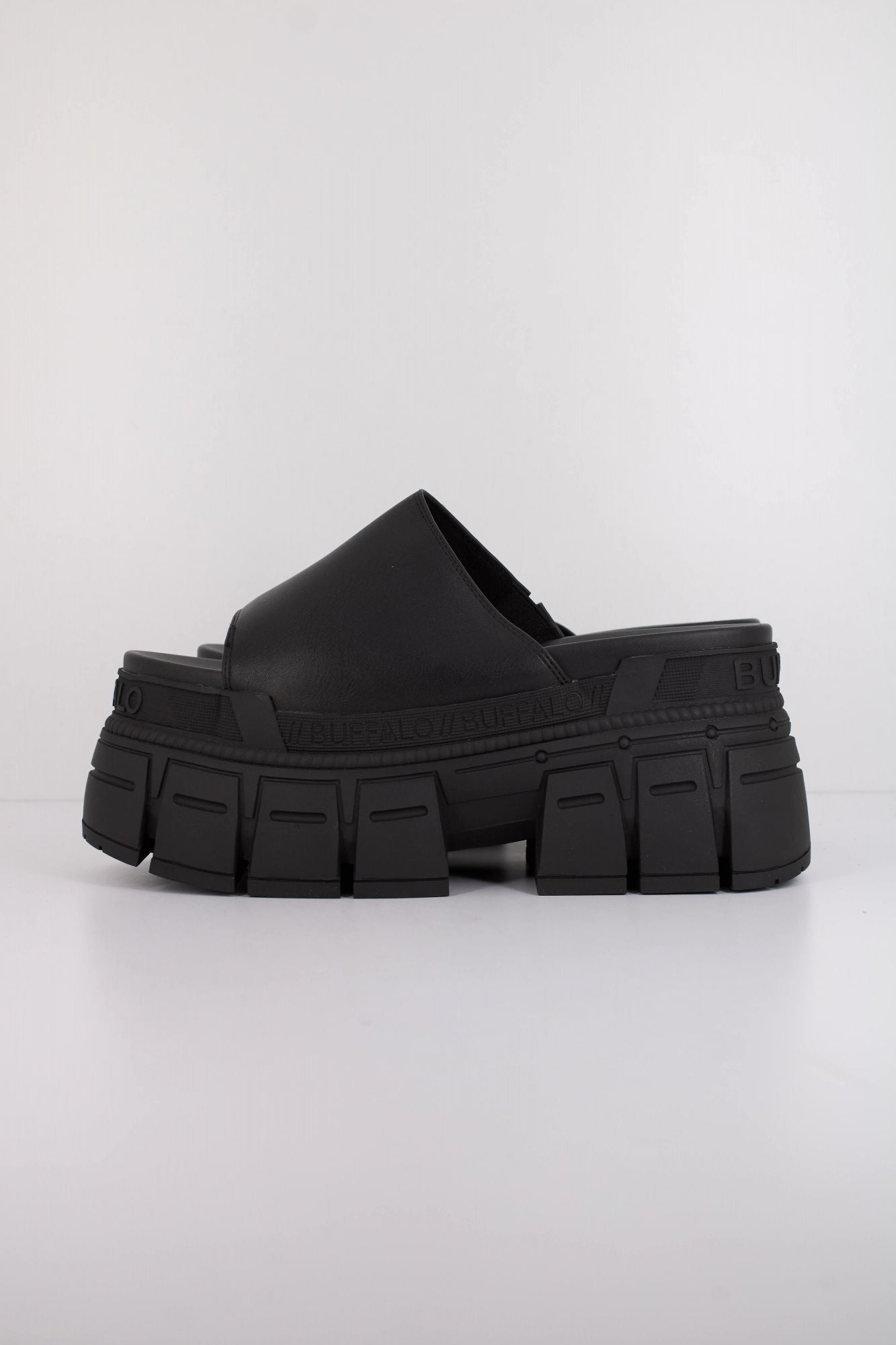 BUFFALO GOSPHER MULE en color NEGRO (1)
