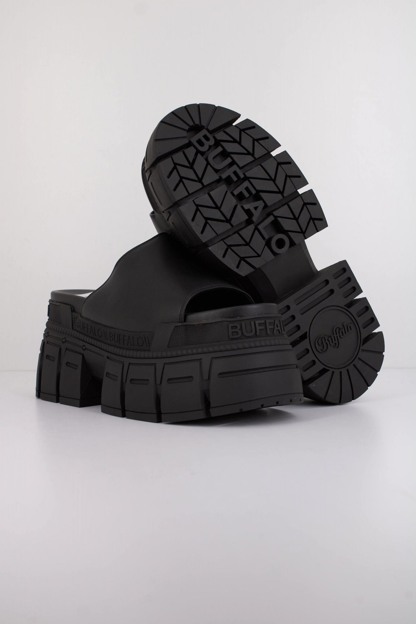 BUFFALO GOSPHER MULE en color NEGRO (3)