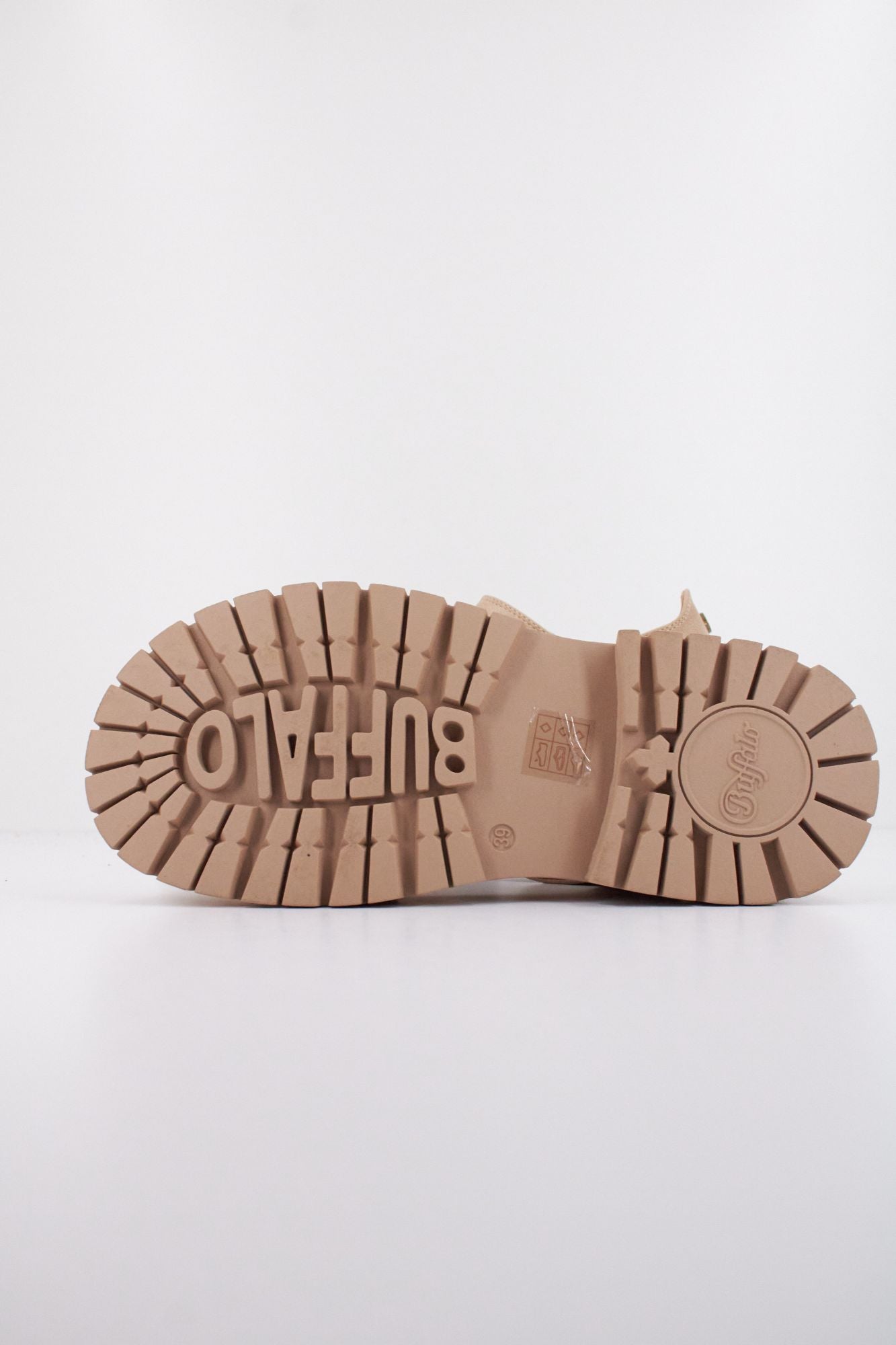 BUFFALO LENNOX TS en color BEIS (5)