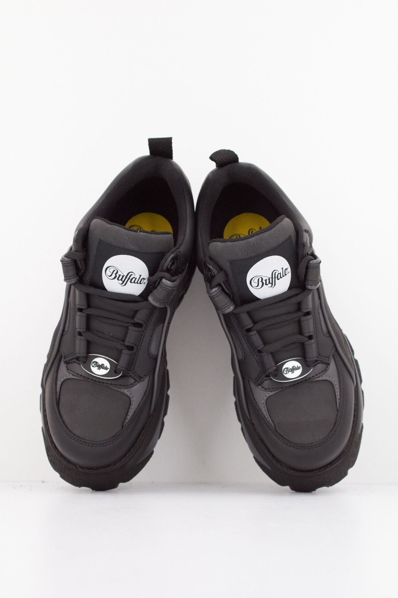 BUFFALO VEGA VEGAN PLATFORM en color NEGRO (3)