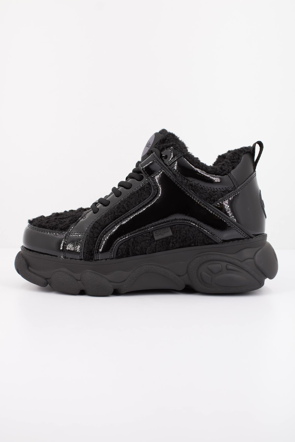 BUFFALO CLD CORIN WARM V en color NEGRO (1)