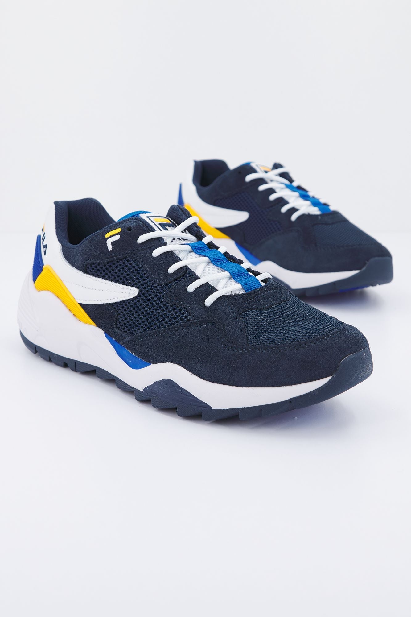 FILA VAULT CMR JOGGER CB LOW en color AZUL (2)