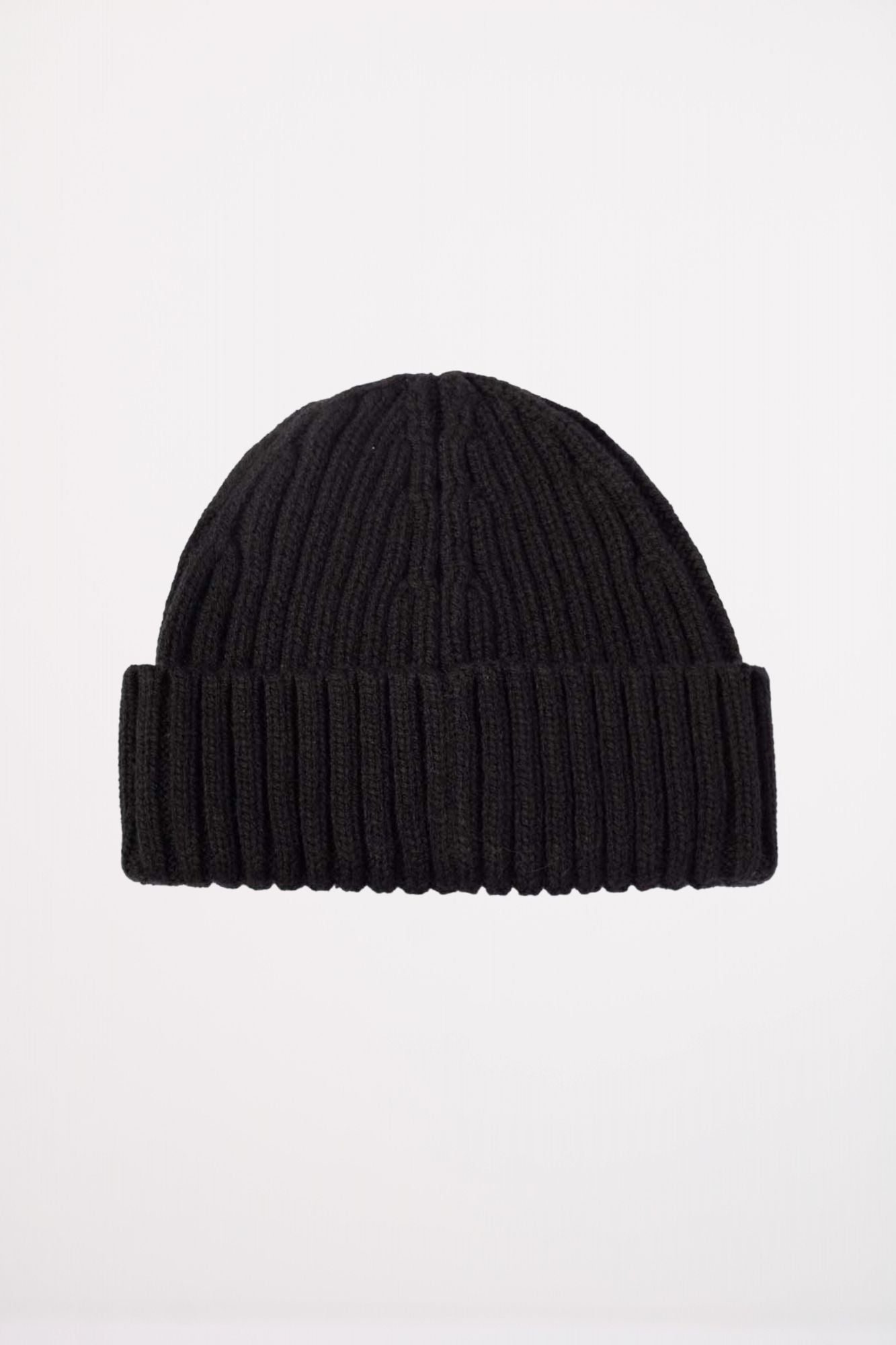 DICKIES  LOCKWOOD BEANIE  en color NEGRO (3)