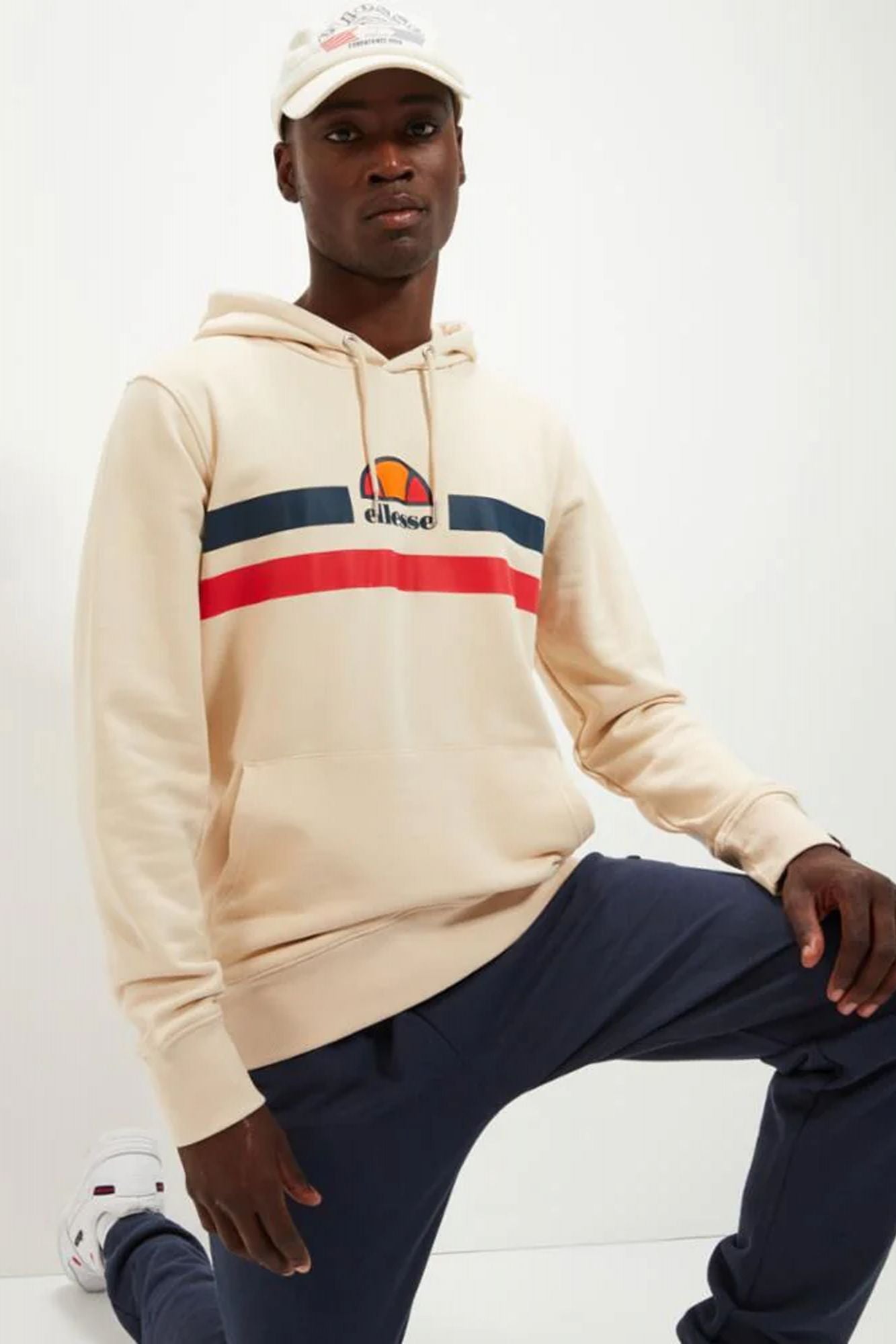 ELLESSE ALRONI OH HOODY en color BEIS (3)