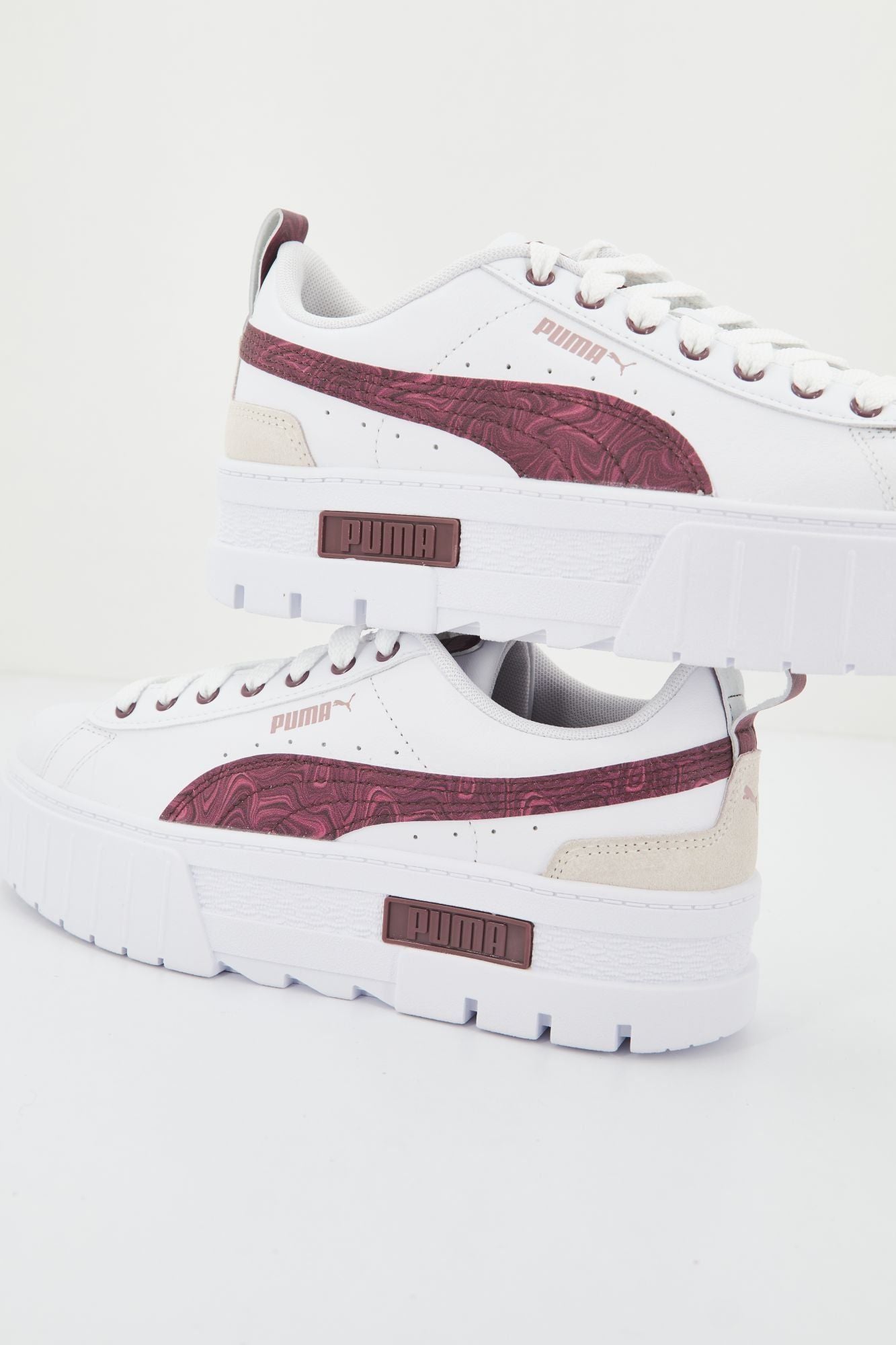 PUMA   MAYZE SWIRL WNS en color BLANCO (3)