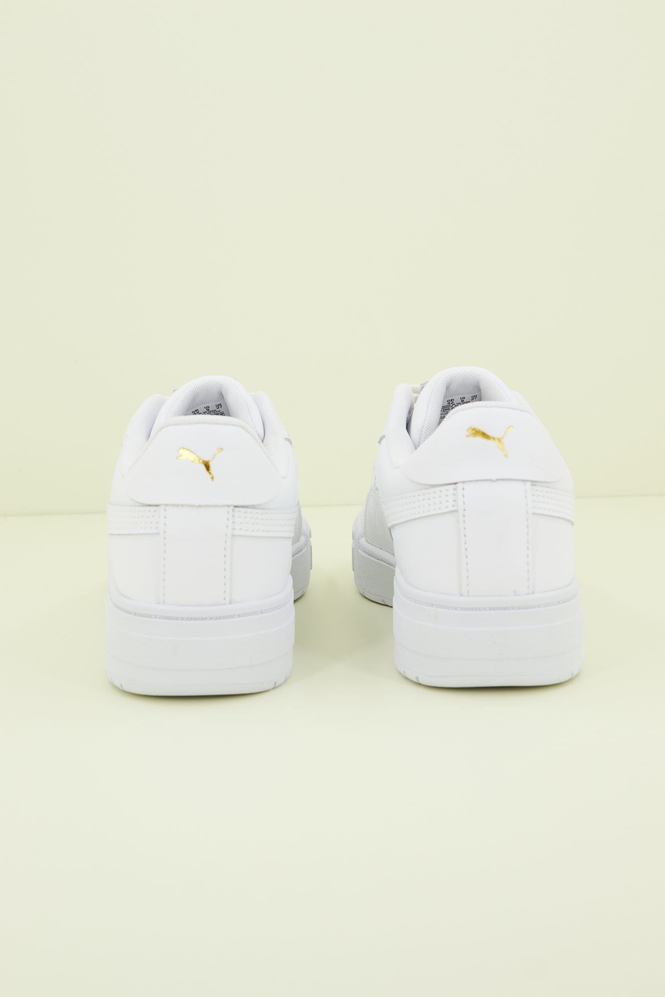 PUMA  PRO CLASSIC en color BLANCO (3)
