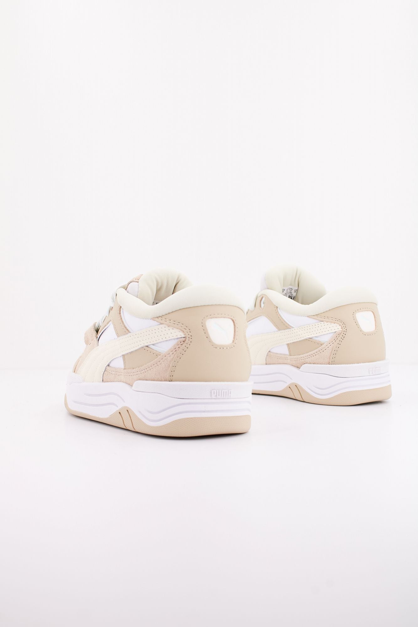 PUMA PUMA-180 LACE WNS en color BEIS (3)