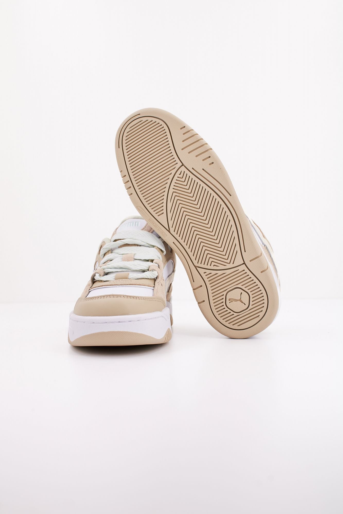 PUMA PUMA-180 LACE WNS en color BEIS (4)