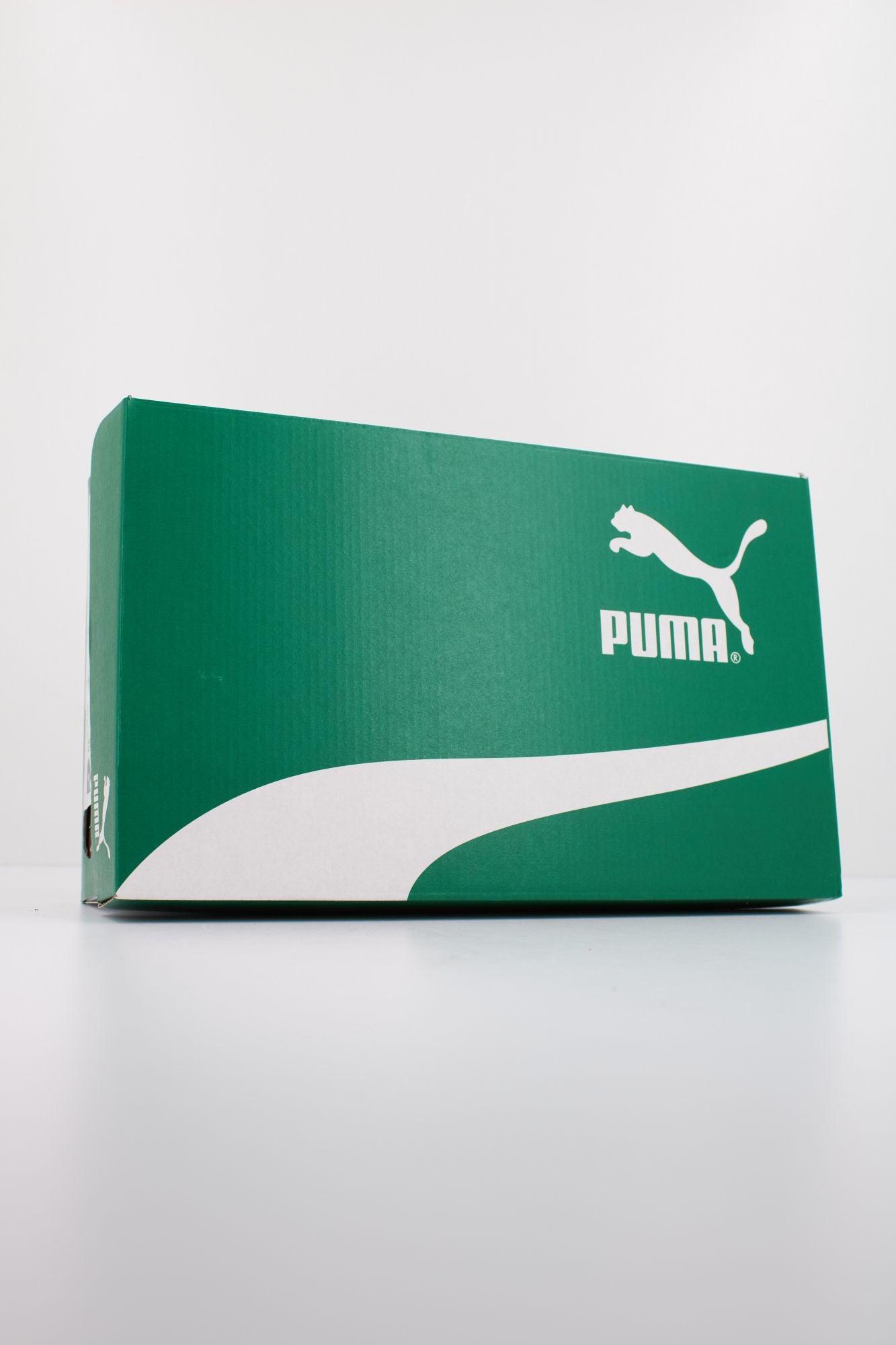 PUMA PALERMO en color ROSA (6)