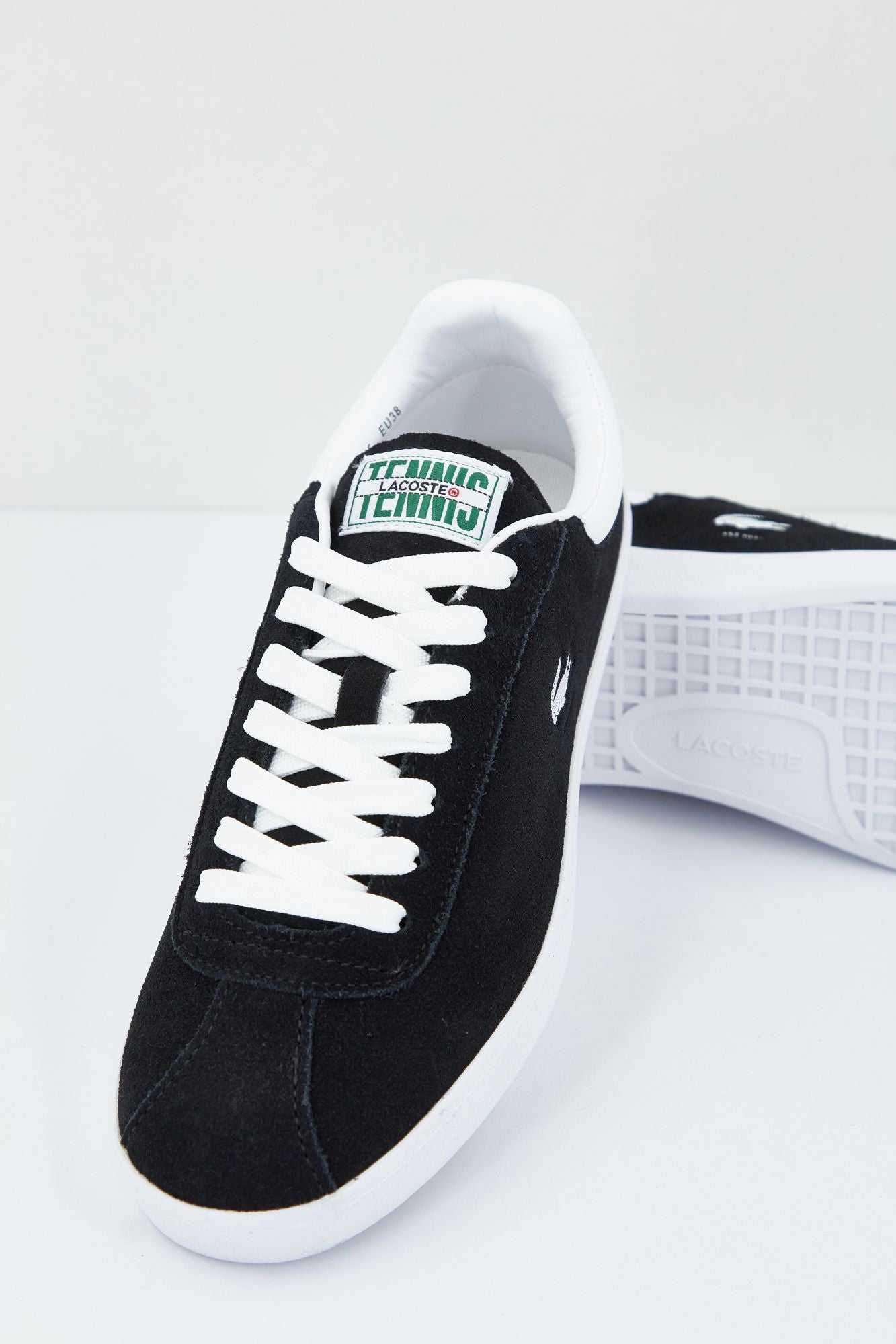 LACOSTE  BASESHOT 223 1 SFA en color NEGRO (4)
