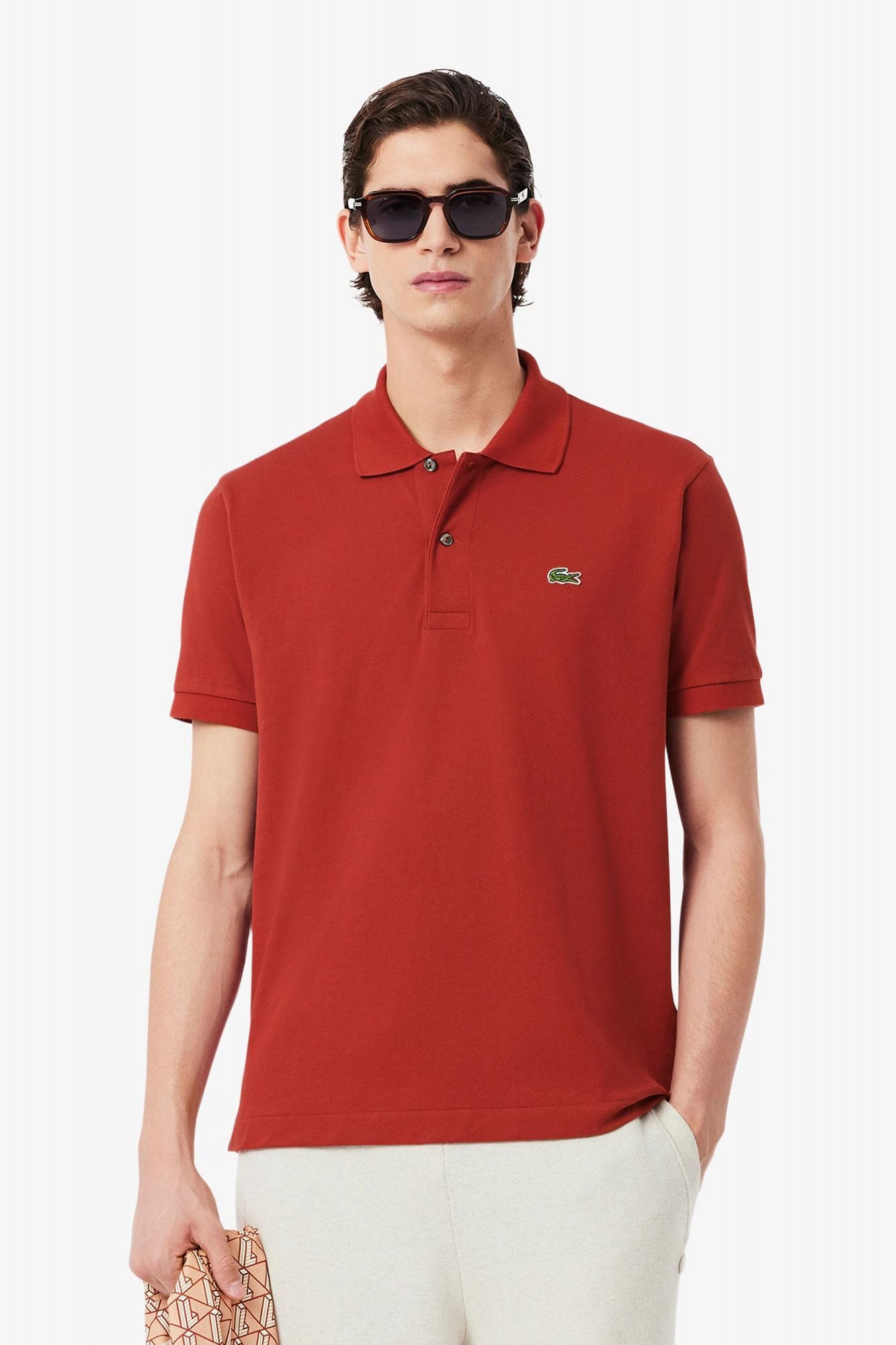 LACOSTE L1212 SHORT SLEEVED RIBBED COLLAR S en color ROJO (1)